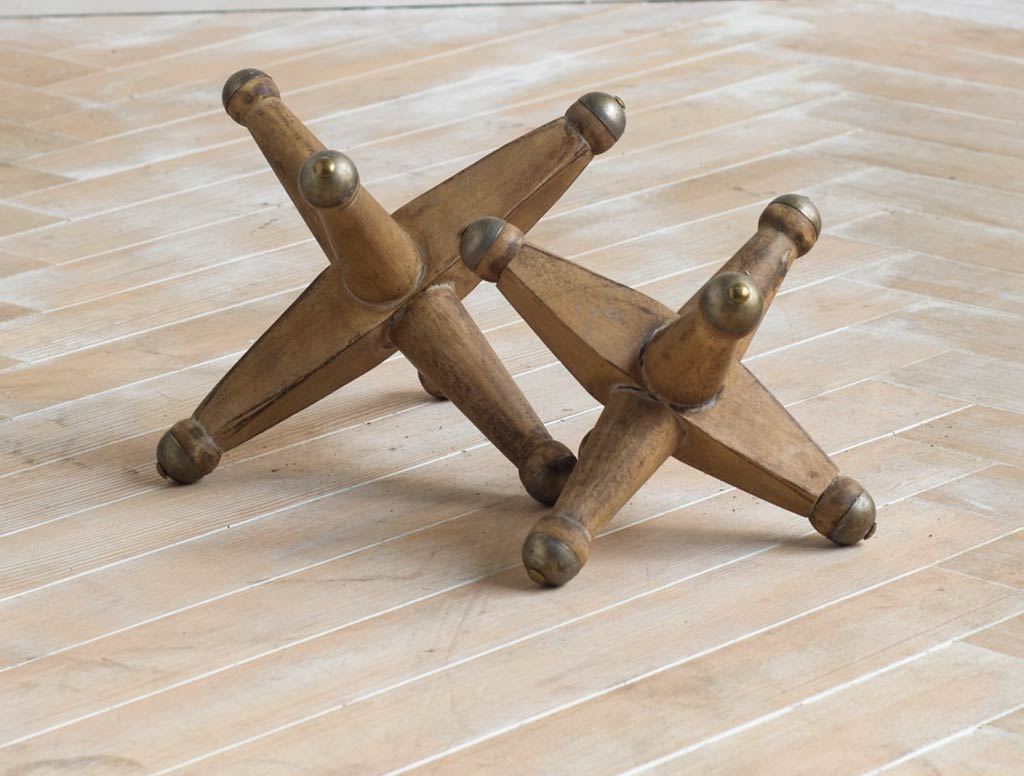 Mercana Jacto 9.1" x 9.1" x 9.1" Decorative Object