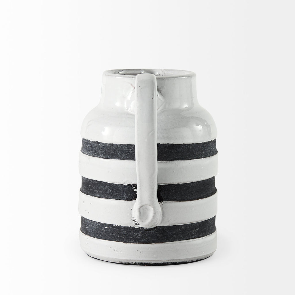 Mercana Harmon 6" x 7.1" x 7.1" Ceramic Jug Vase