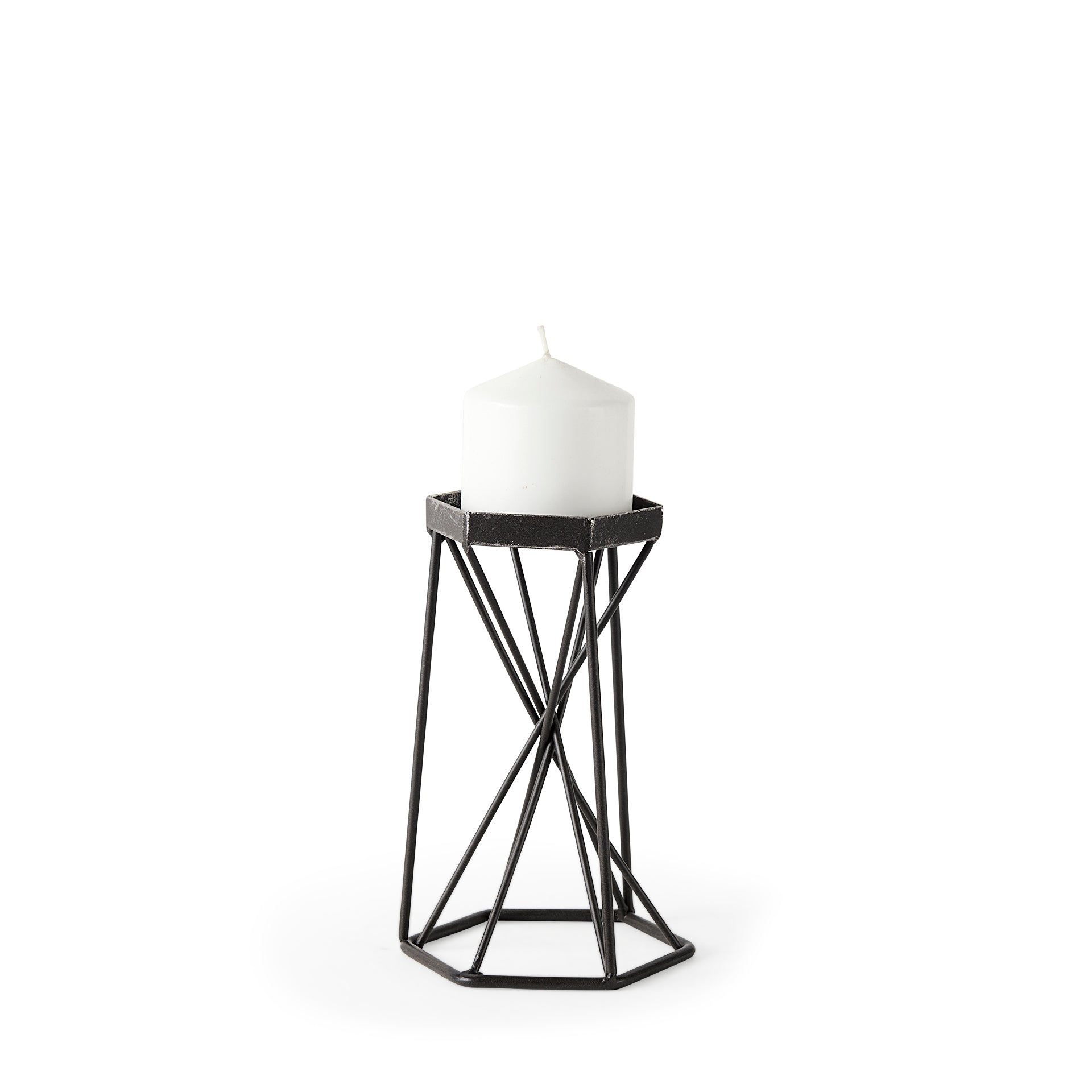 Mercana Sixx 5.3" x 4.7" x 8.1" Metal Candle Holder