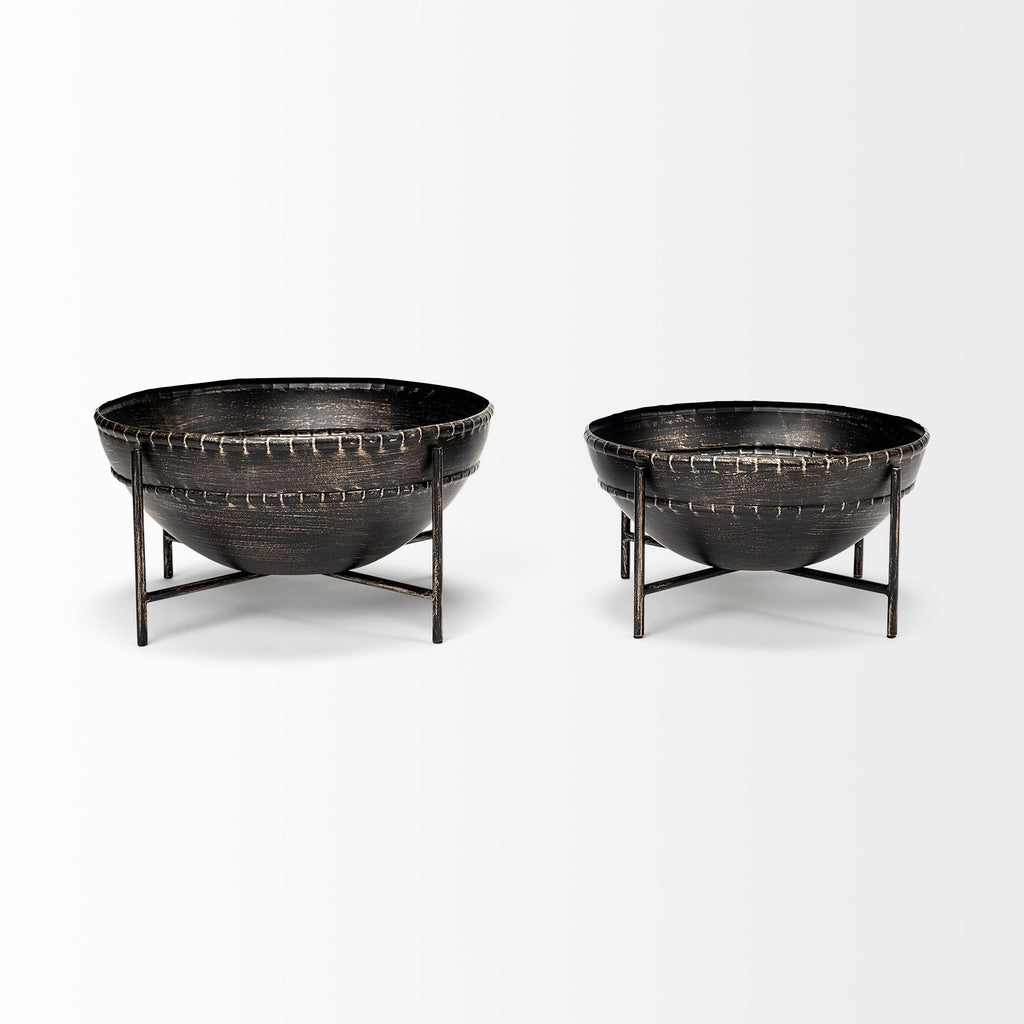 Mercana Cauldron 16" x 16" x 8.3" Bowl