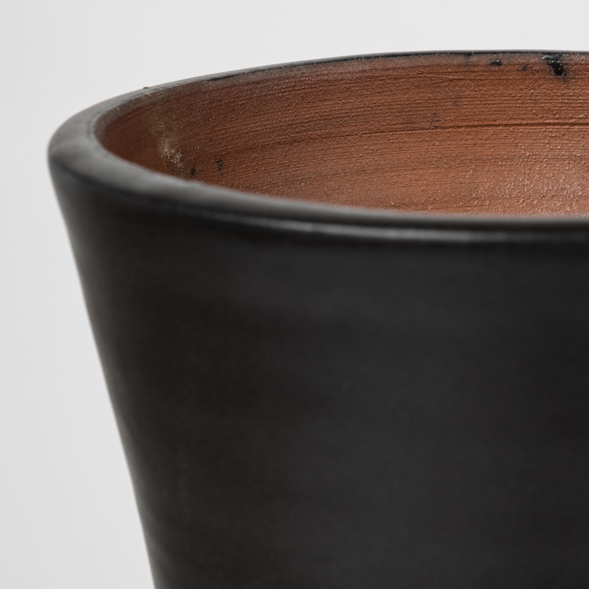 Mercana Luanda 5.9" x 5.9" x 17.3" Ceramic Vase
