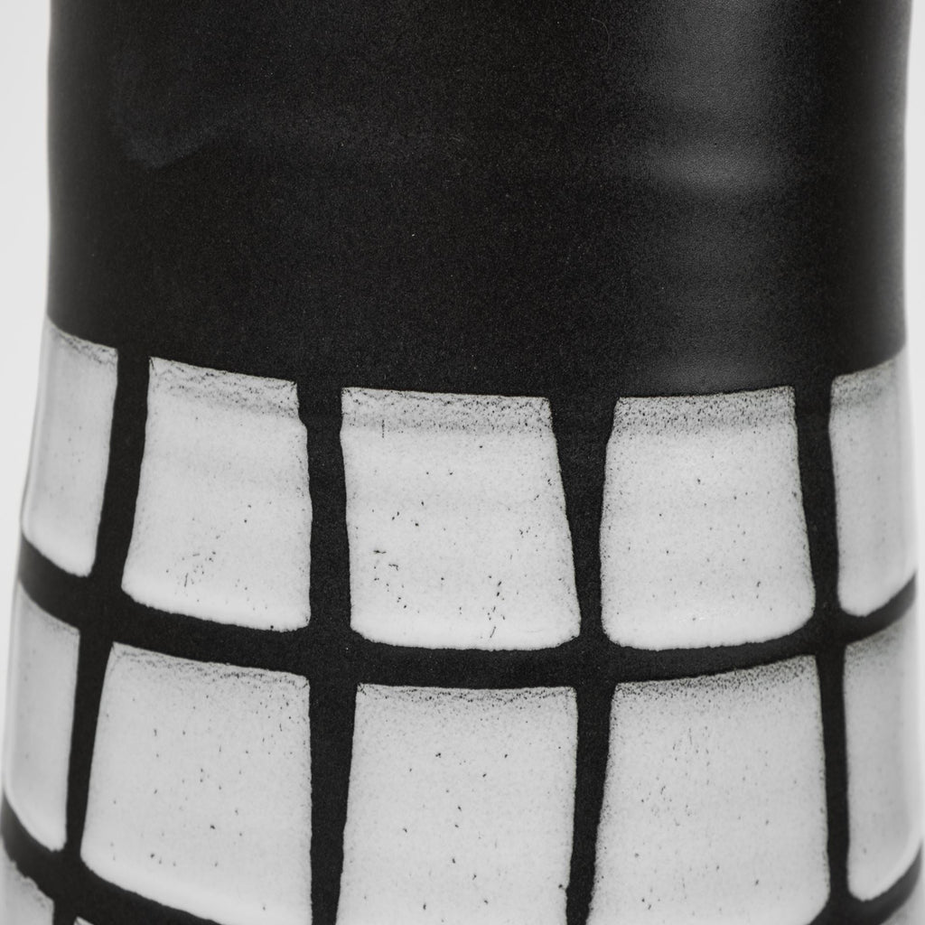 Mercana Luanda 7.9" x 7.9" x 23.6" Ceramic Vase