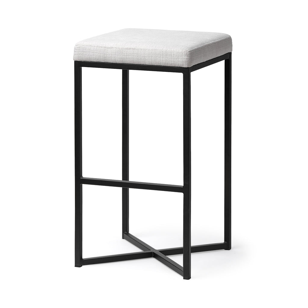 Mercana Frodo 16.5" x 16.5" x 26.4" Stool