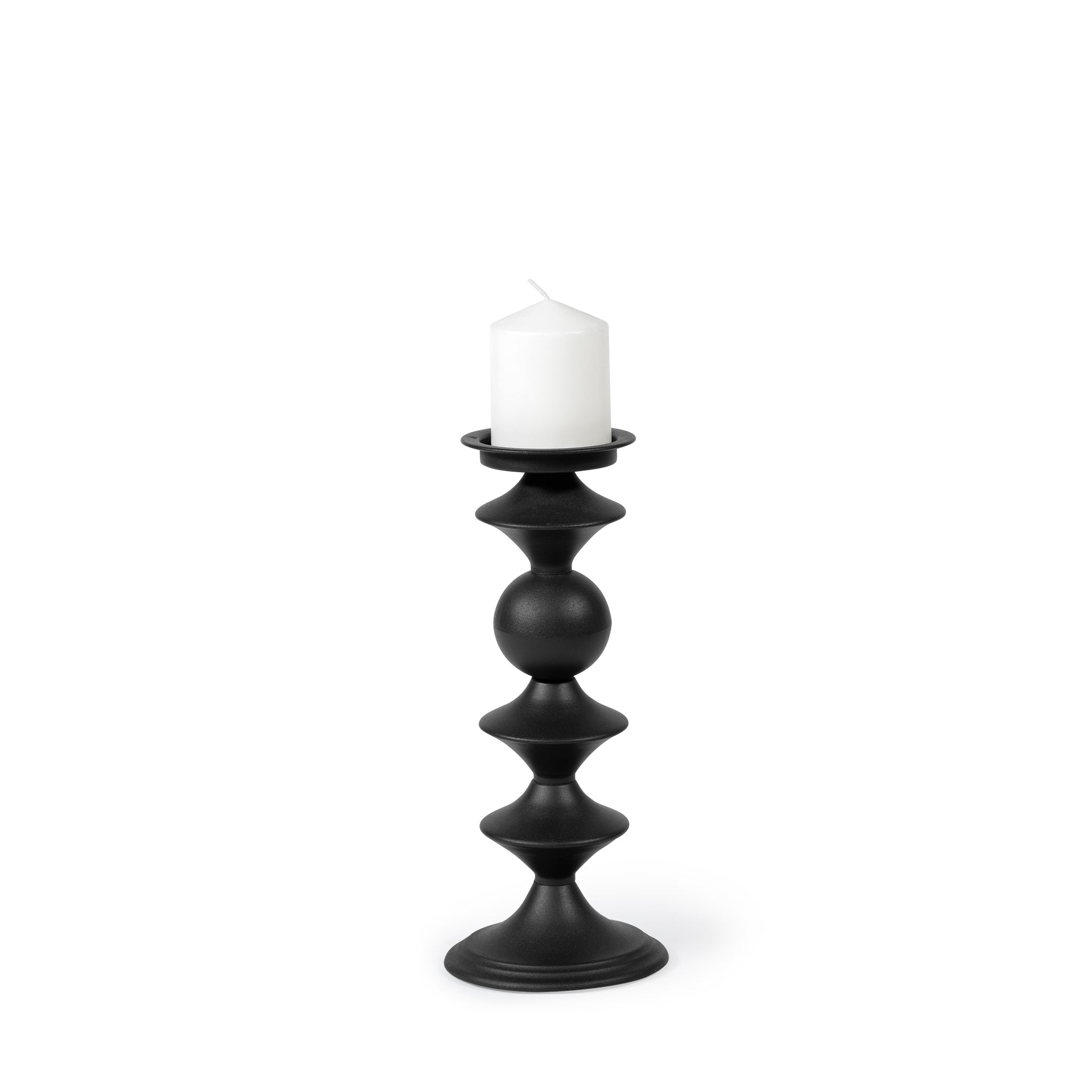 Mercana Candelero 5.5" x 5.5" x 13.2" Metal Candle Holder