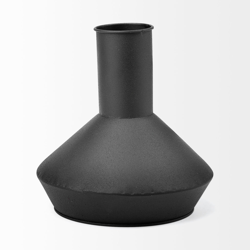 Mercana Emily 8.1" x 8.1" x 8.1" Jug Vase