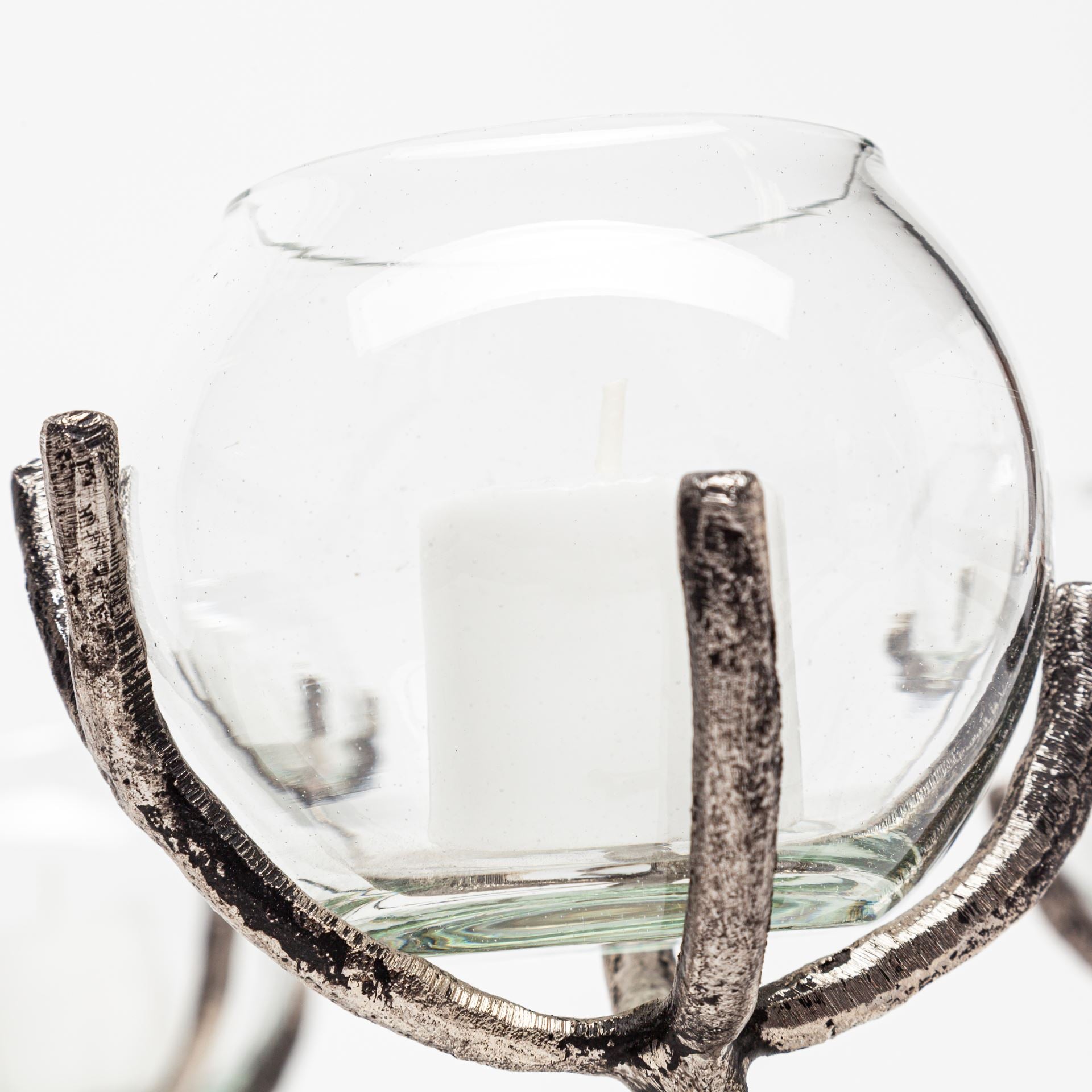 Mercana Vine 30" x 12" x 9" Metal Candle Holder