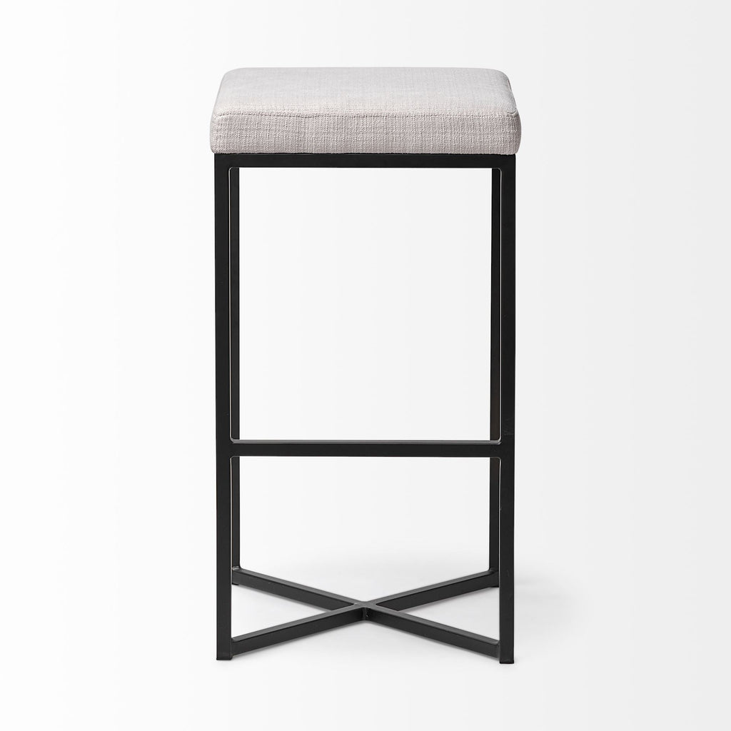 Mercana Frodo 16.5" x 16.5" x 26.4" Stool