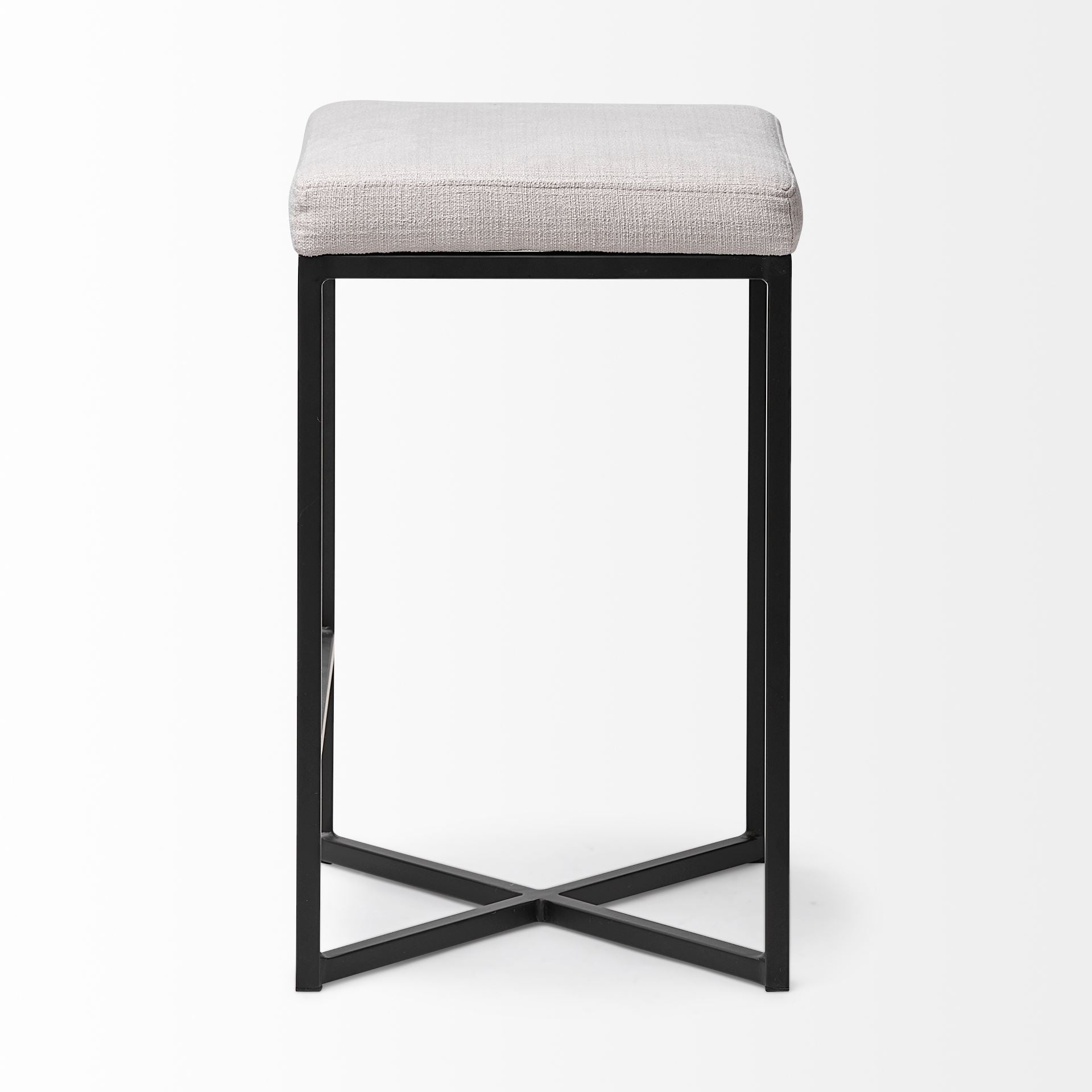Mercana Frodo 16.5" x 16.5" x 26.4" Stool