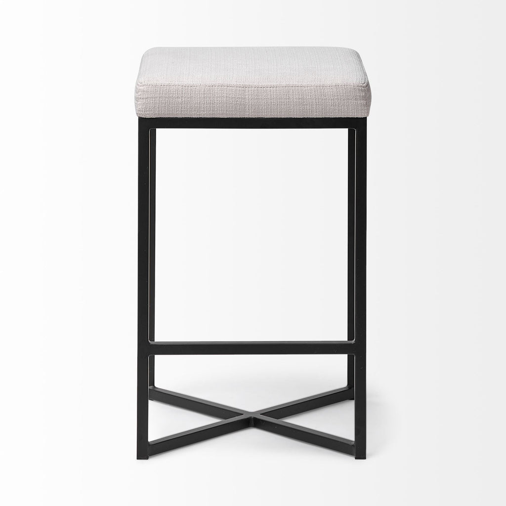 Mercana Frodo 16.5" x 16.5" x 26.4" Stool