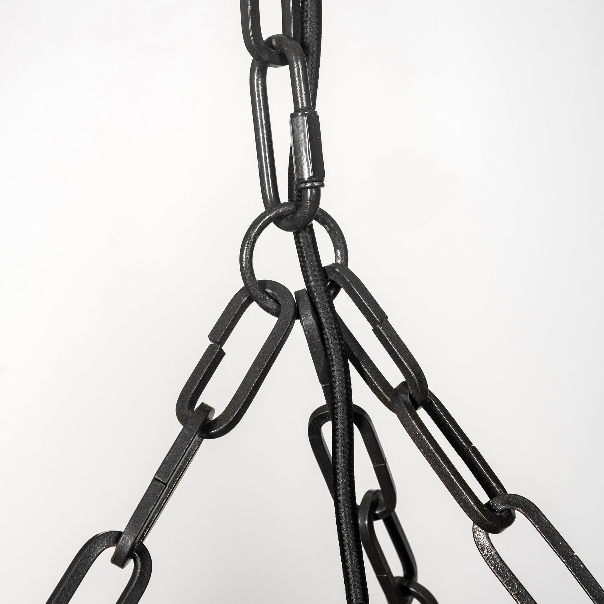 Mercana Liam 32.3" x 32.3" x 30" Chandelier