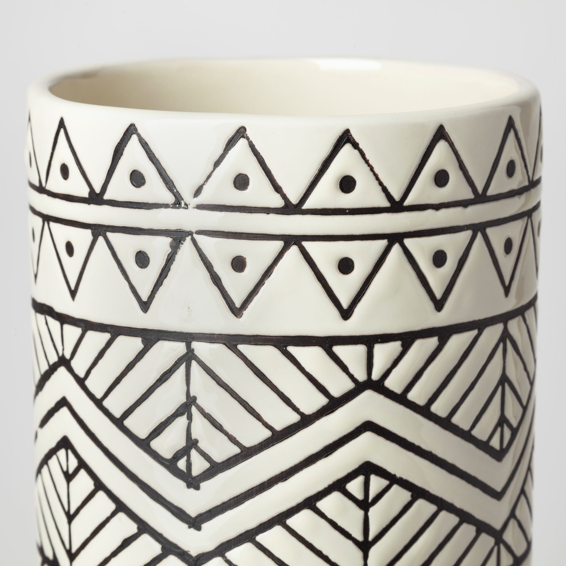 Mercana Uhura 4.7" x 4.7" x 16.5" Ceramic Vase