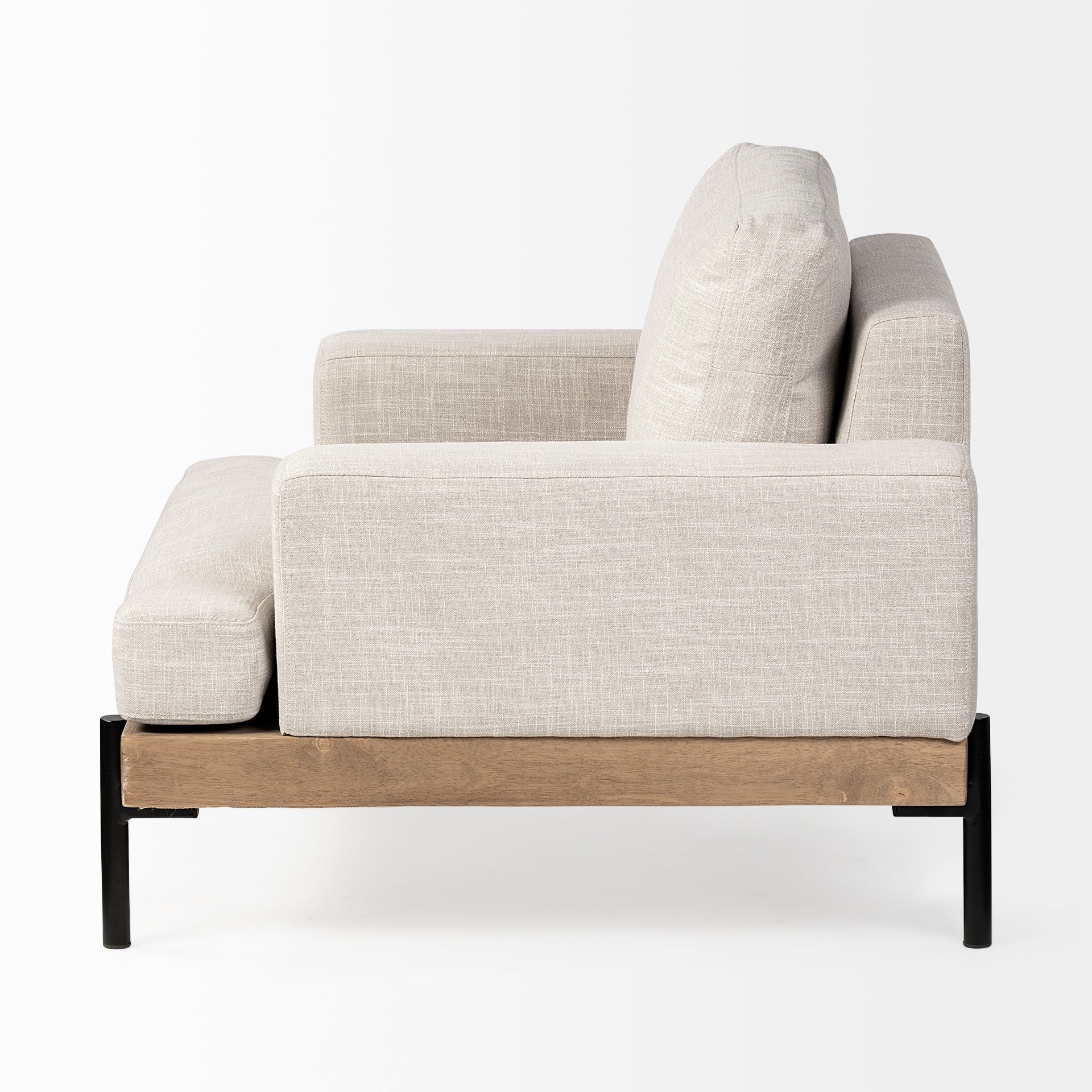 Mercana Colburne 40.6" x 40.6" x 32.3" Side Chair
