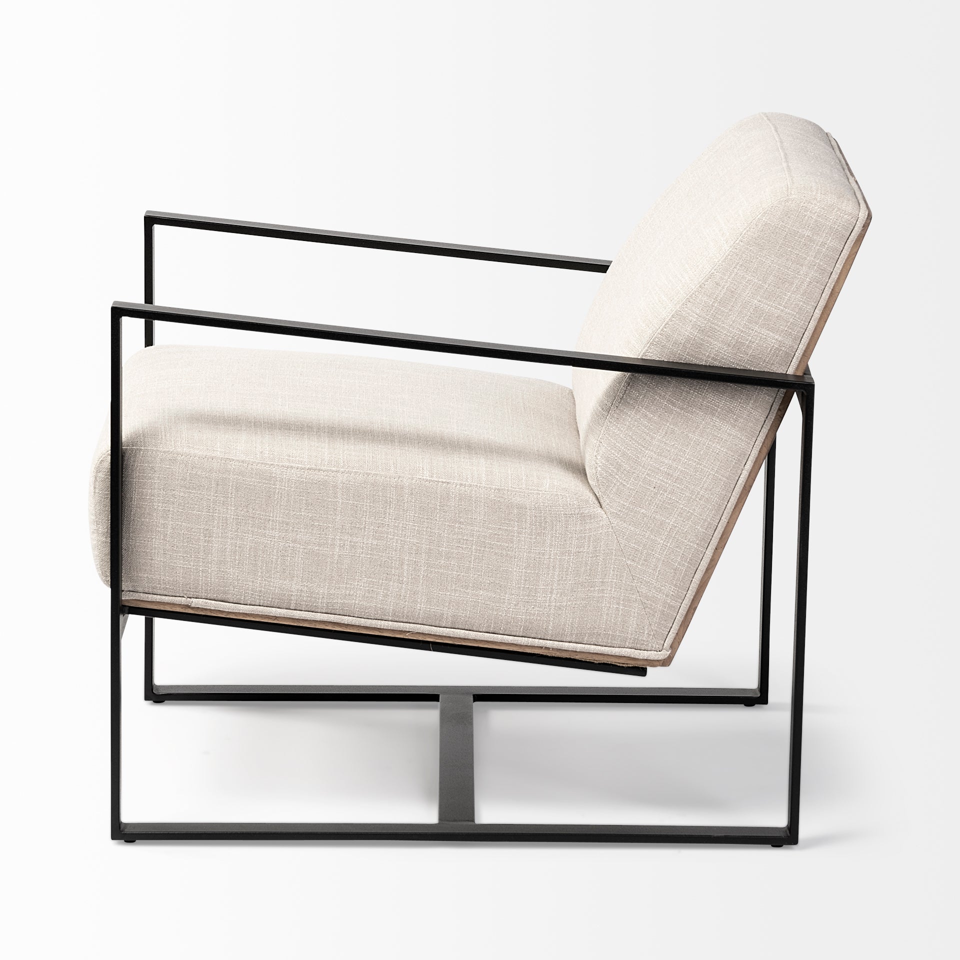Mercana Stamford 24.4" x 31.9" x 28.9" Wood Side Chair