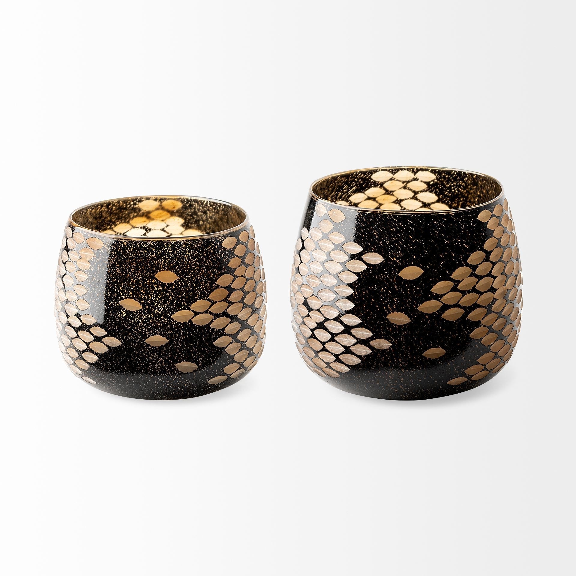 Mercana Mojave 8.9" x 8.9" x 7.7" Glass Vase