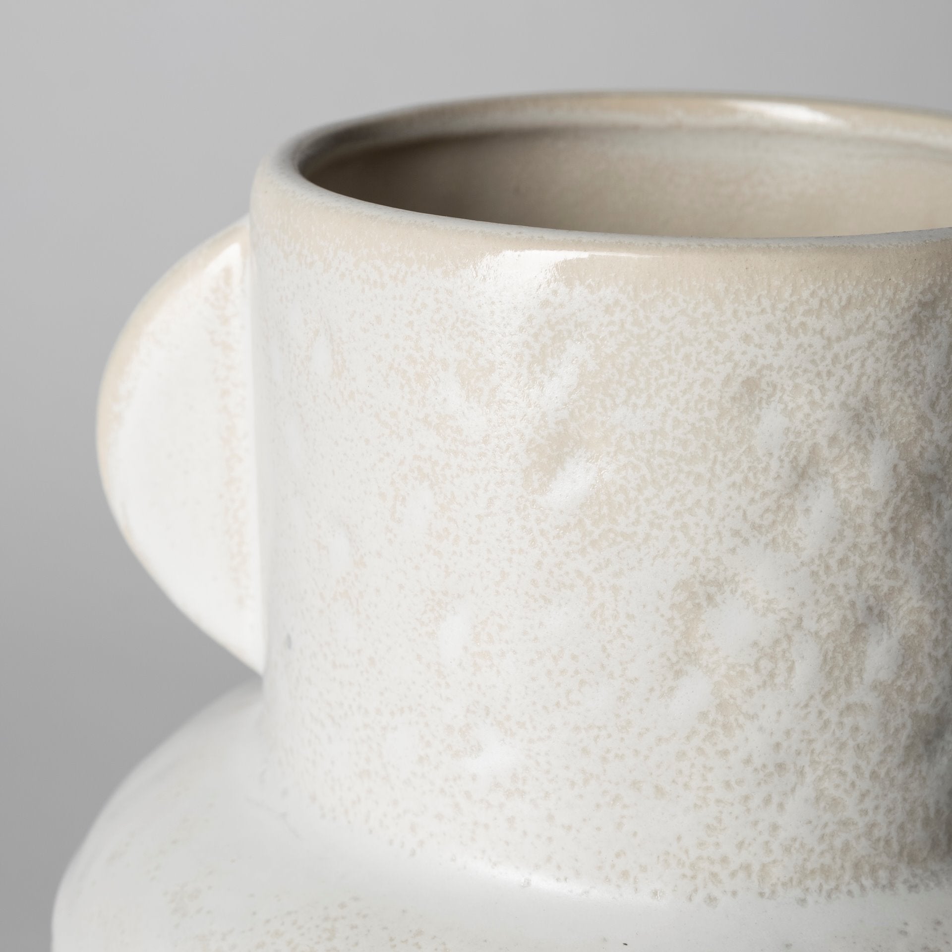 Mercana Judy 8.1" x 6.7" x 8.1" Ceramic Vase