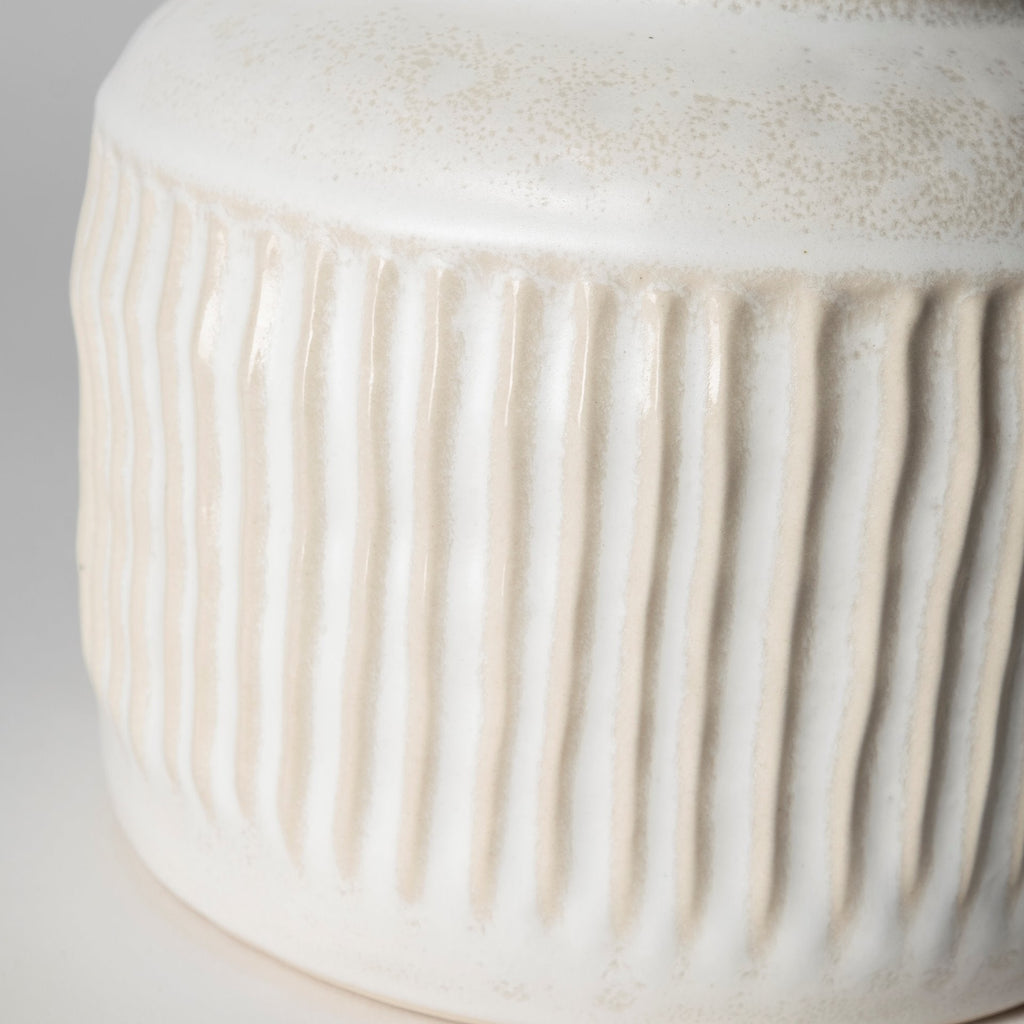 Mercana Judy 8.1" x 6.7" x 8.1" Ceramic Vase