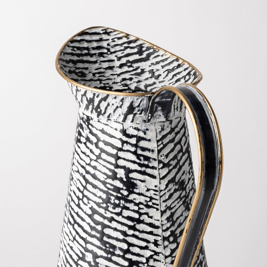 Mercana Colette 8.6" x 7.1" x 14.4" Metal Vase