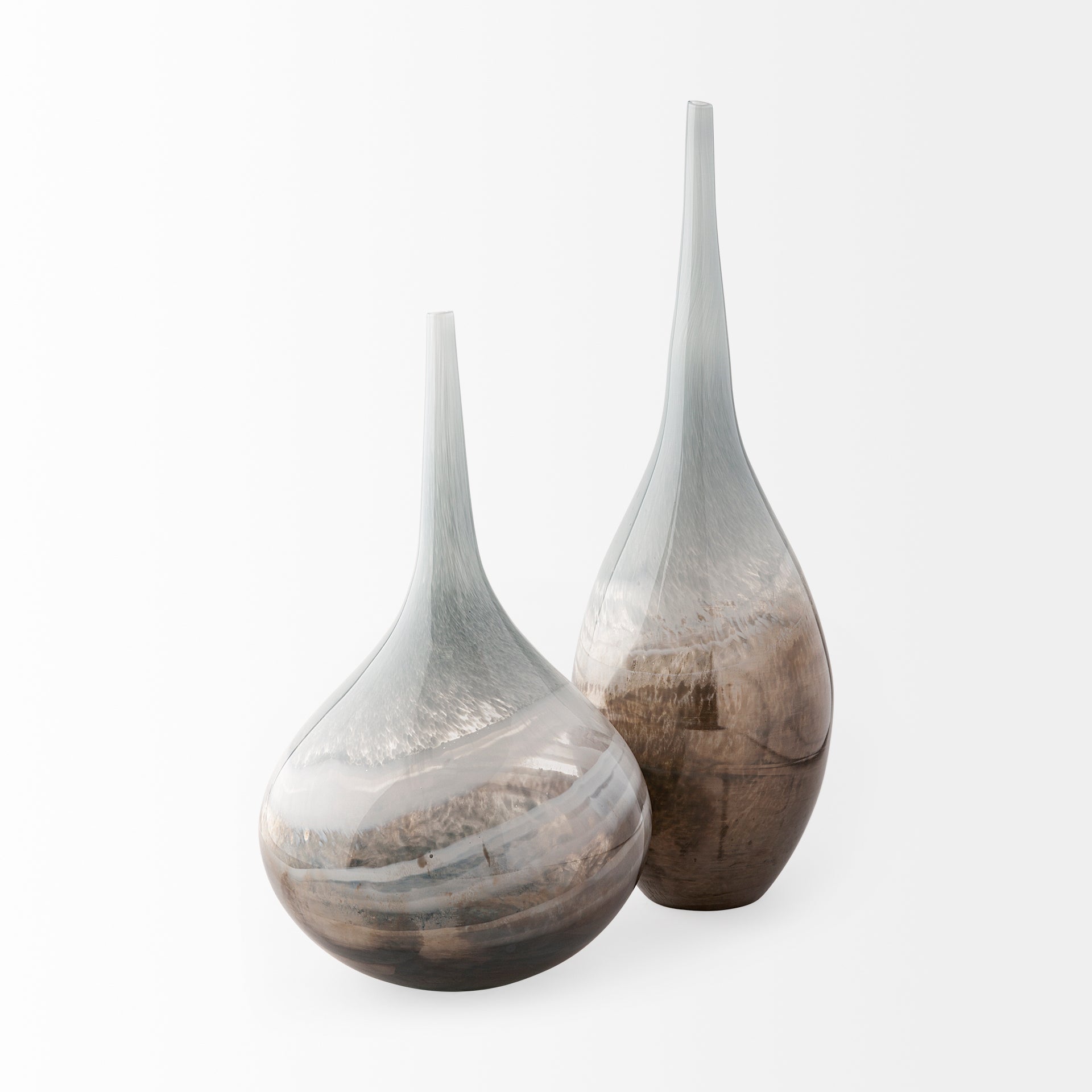 Mercana Erie 10" x 10" x 16.7" Glass Vase