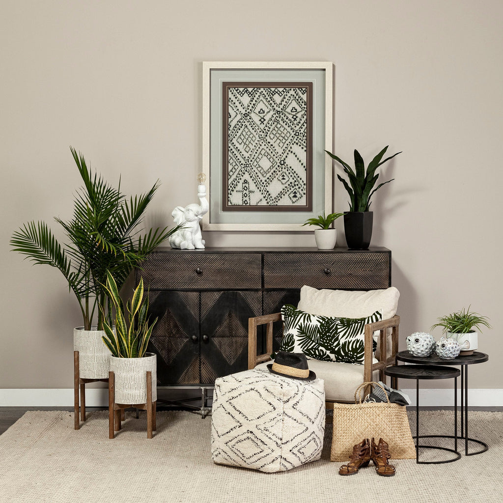 Mercana Chakra 19.7" x 19.7" x 19.7" Side Table