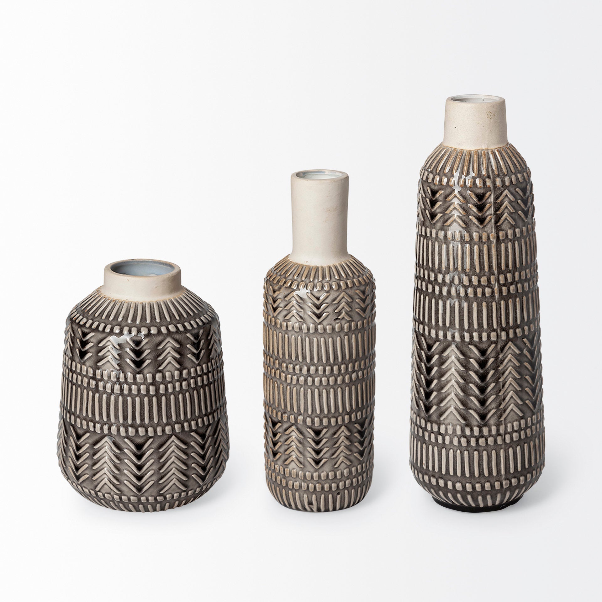 Mercana Riker 5.1" x 5.1" x 14.2" Ceramic Vase