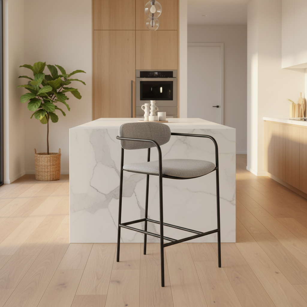 Mercana Parker 21.3" x 20.9" x 36" Metal Stool