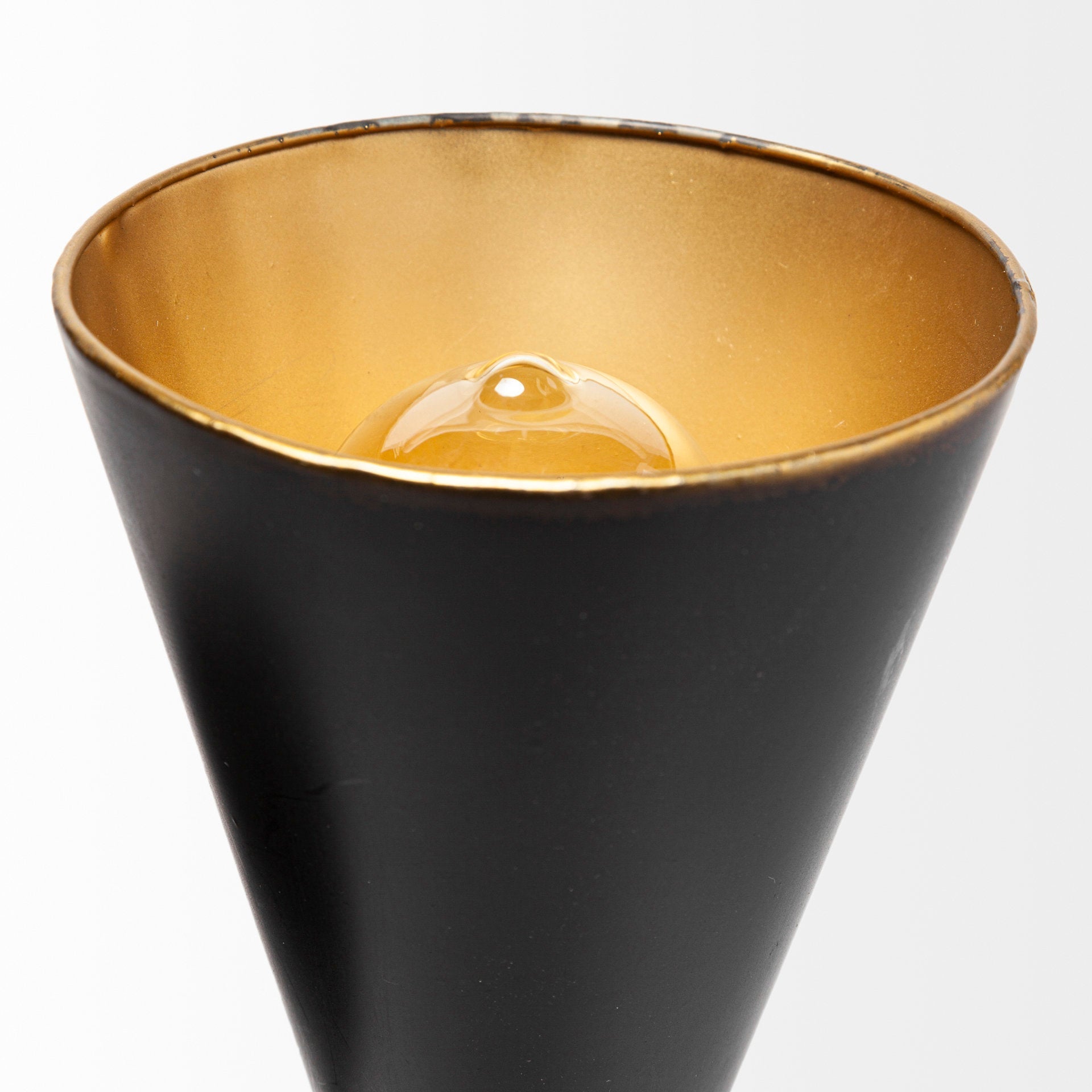 Mercana Eris 7.3" x 5.1" x 12.6" Metal Wall Sconce