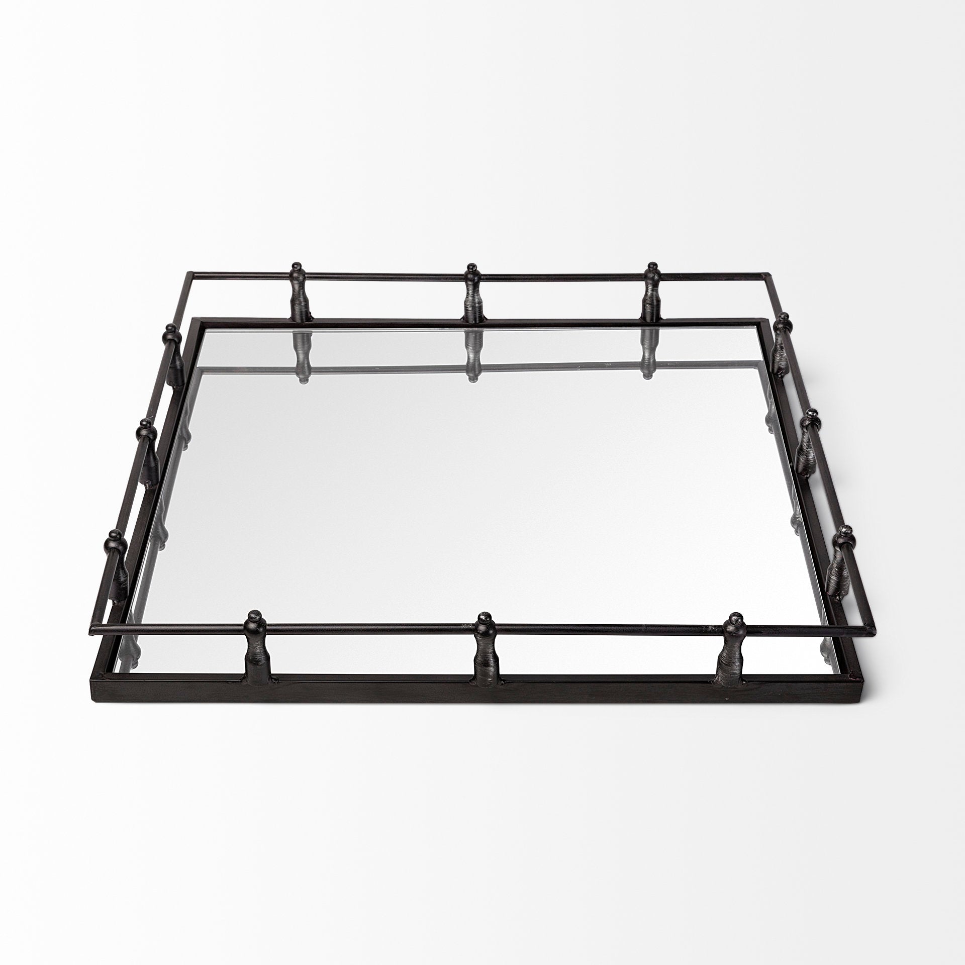 Mercana Christa 22" x 22" x 3.1" Tray