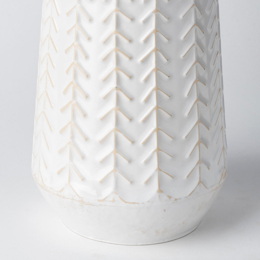 Mercana Gemma 7.1" x 7.1" x 9.3" Ceramic Vase
