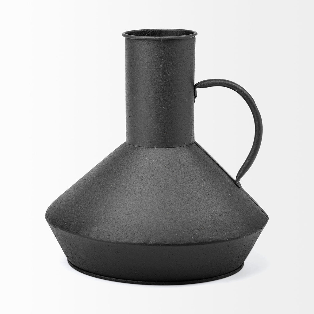 Mercana Emily 8.1" x 8.1" x 8.1" Jug Vase