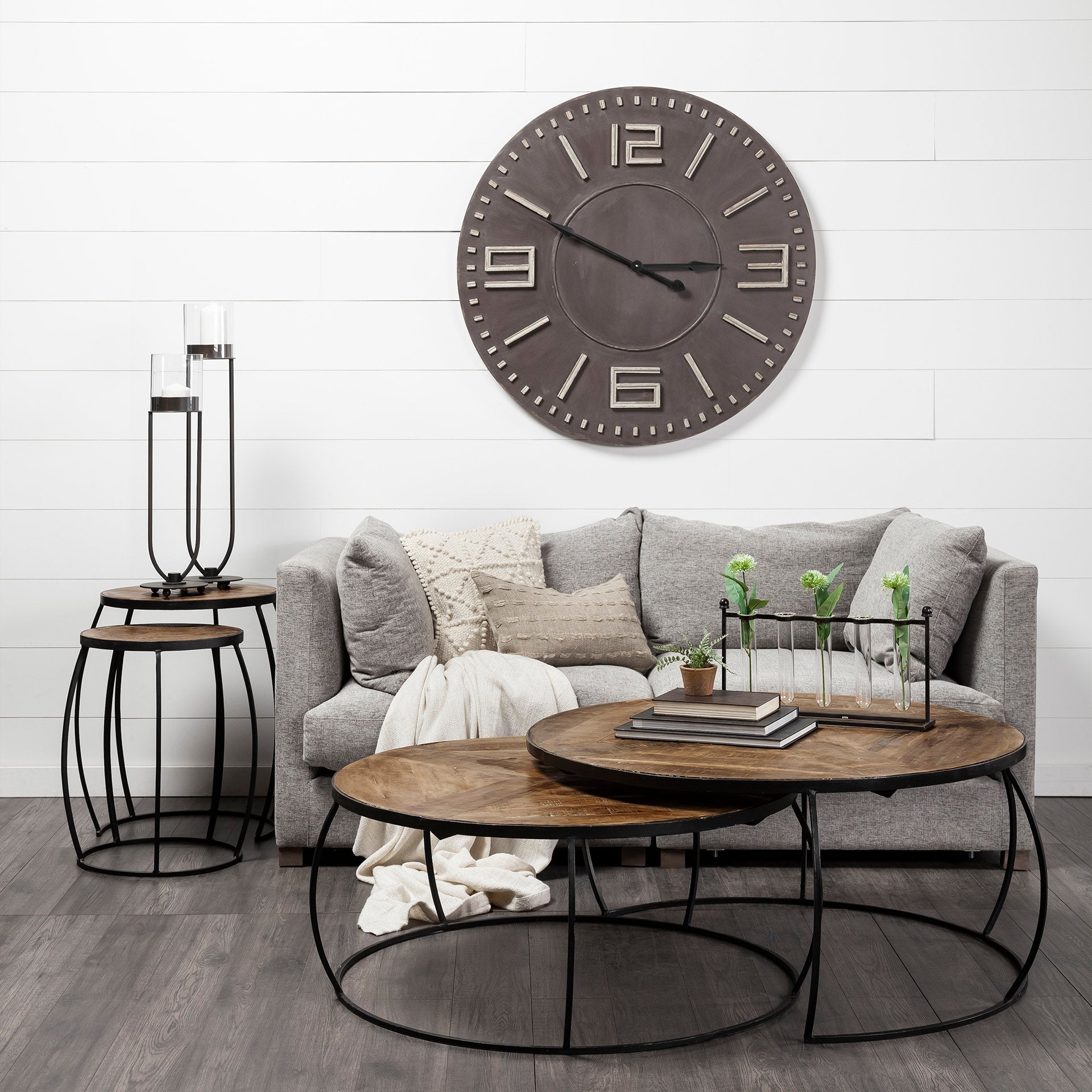 Mercana Clapp 23" x 21.5" x 26" Metal Side Table