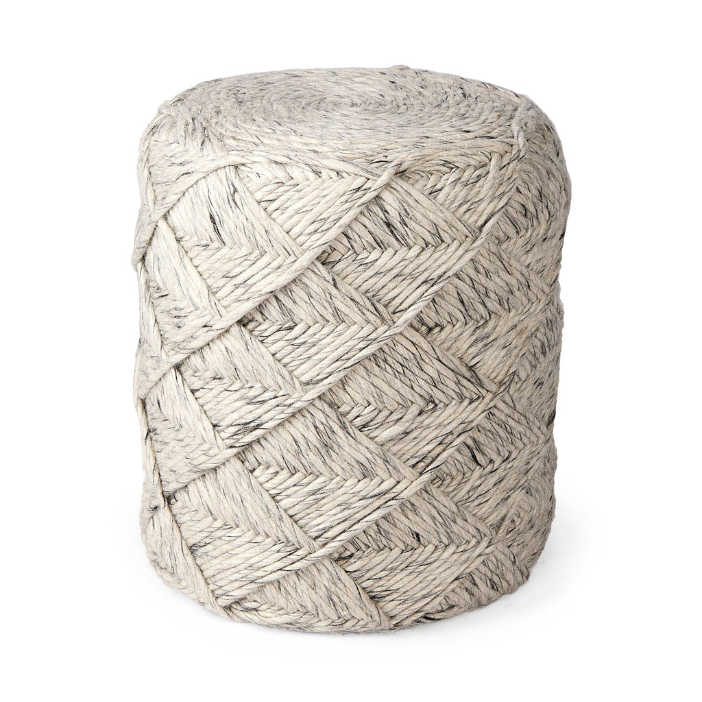 Mercana Esfera 17.8" x 15.8" x 15.8" Pouf