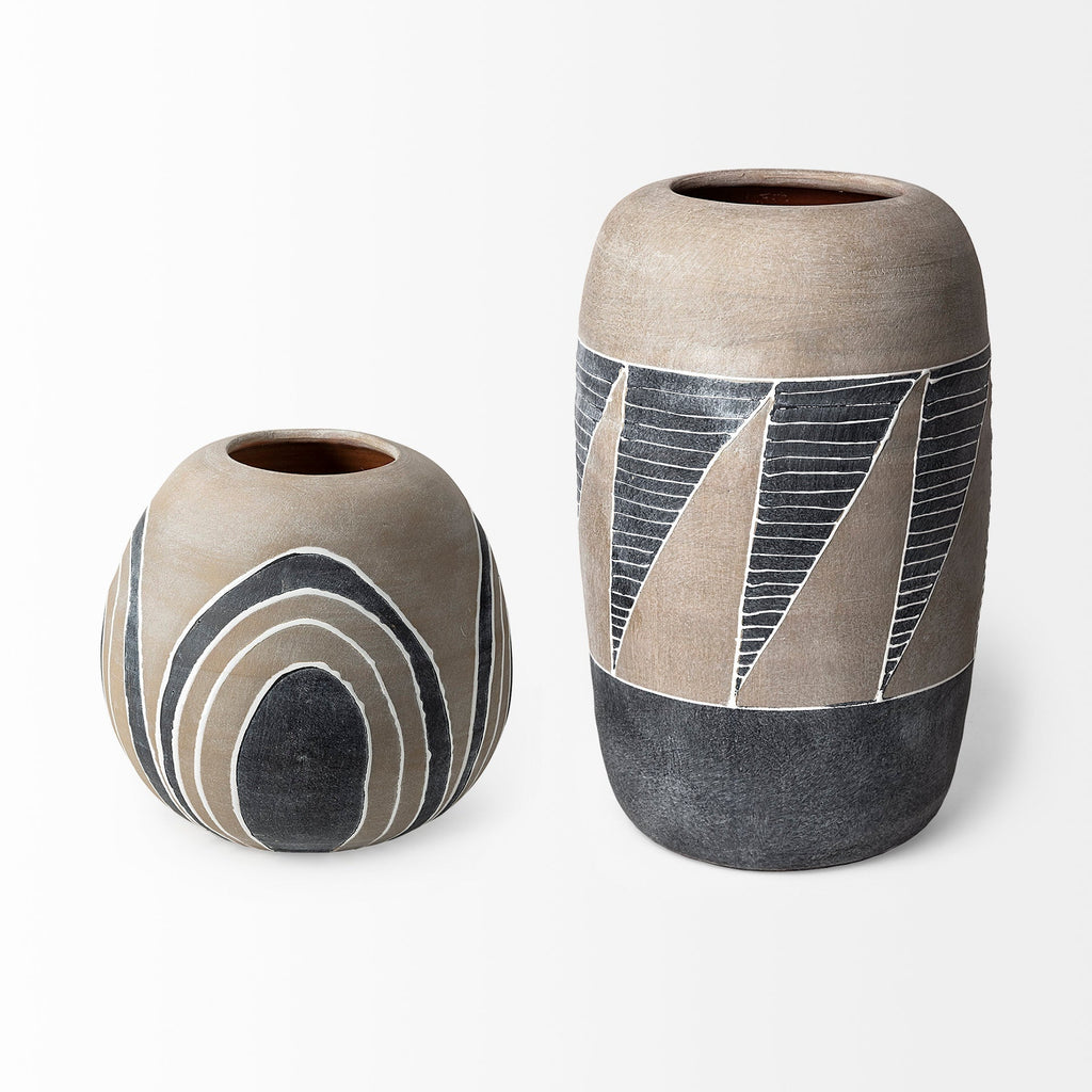 Mercana Cove 10.2" x 10.2" x 9.6" Ceramic Vase