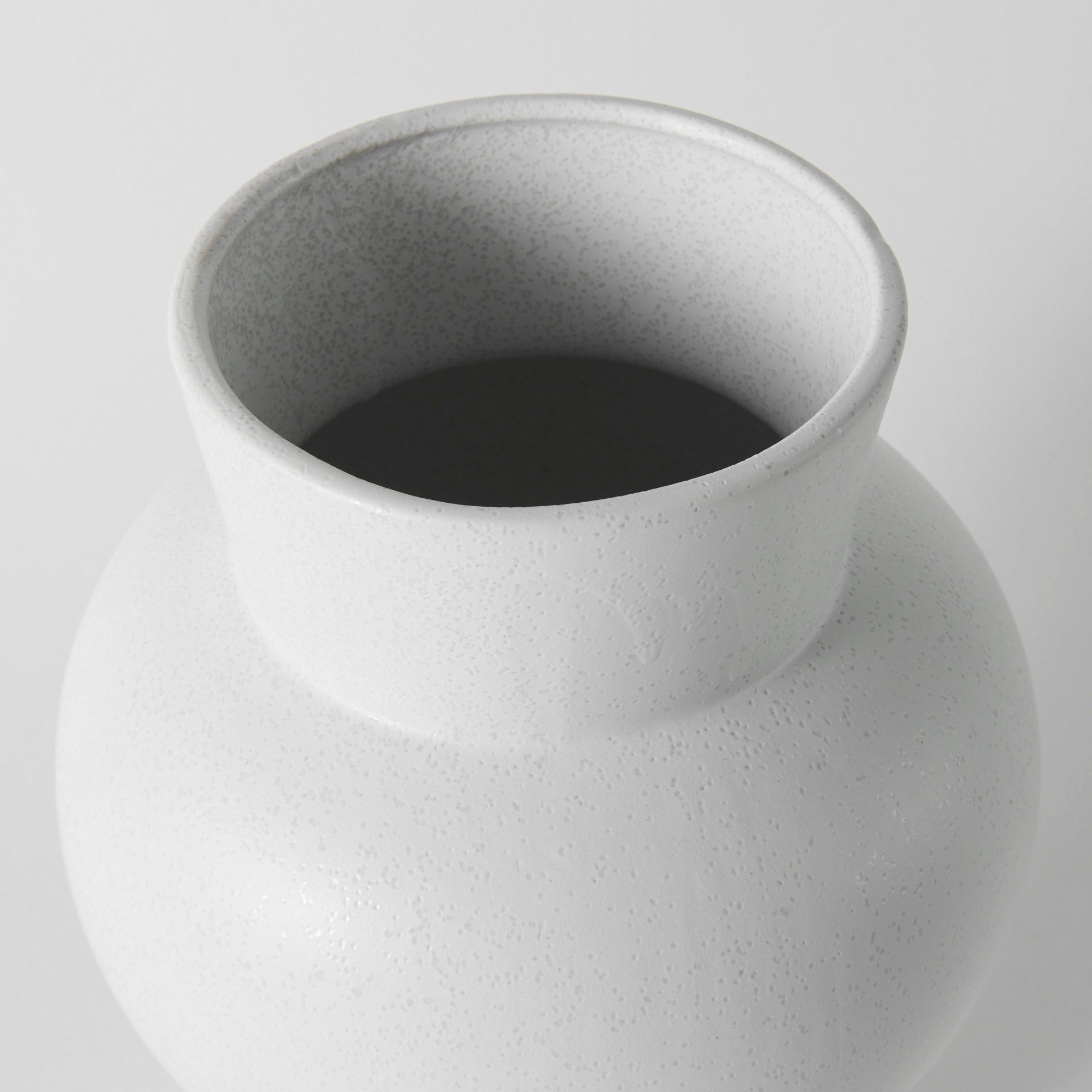 Mercana Laforge 7.9" x 7.9" x 10.8" Ceramic Vase