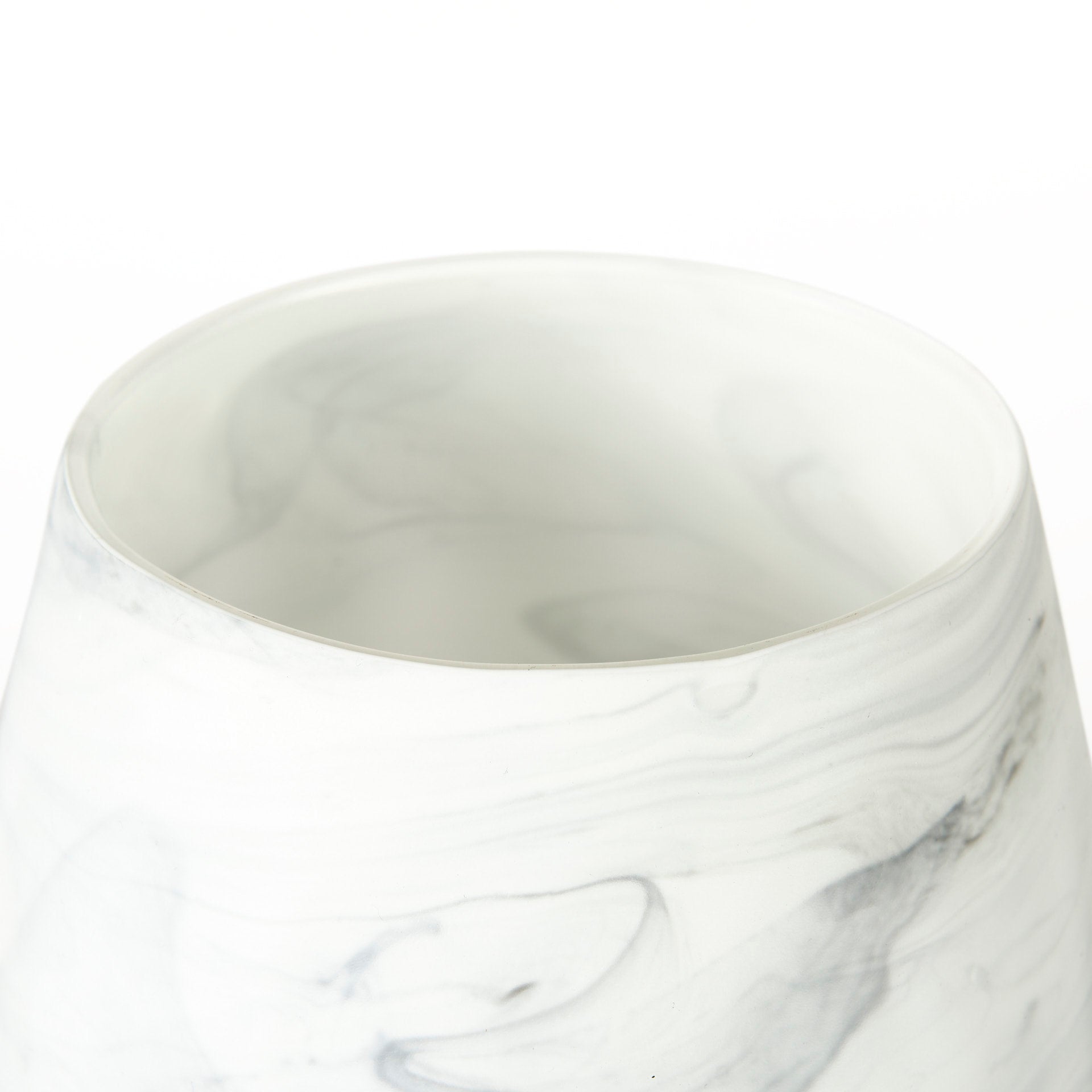 Mercana Volta 6.8" x 6.8" x 8.1" Ceramic Vase
