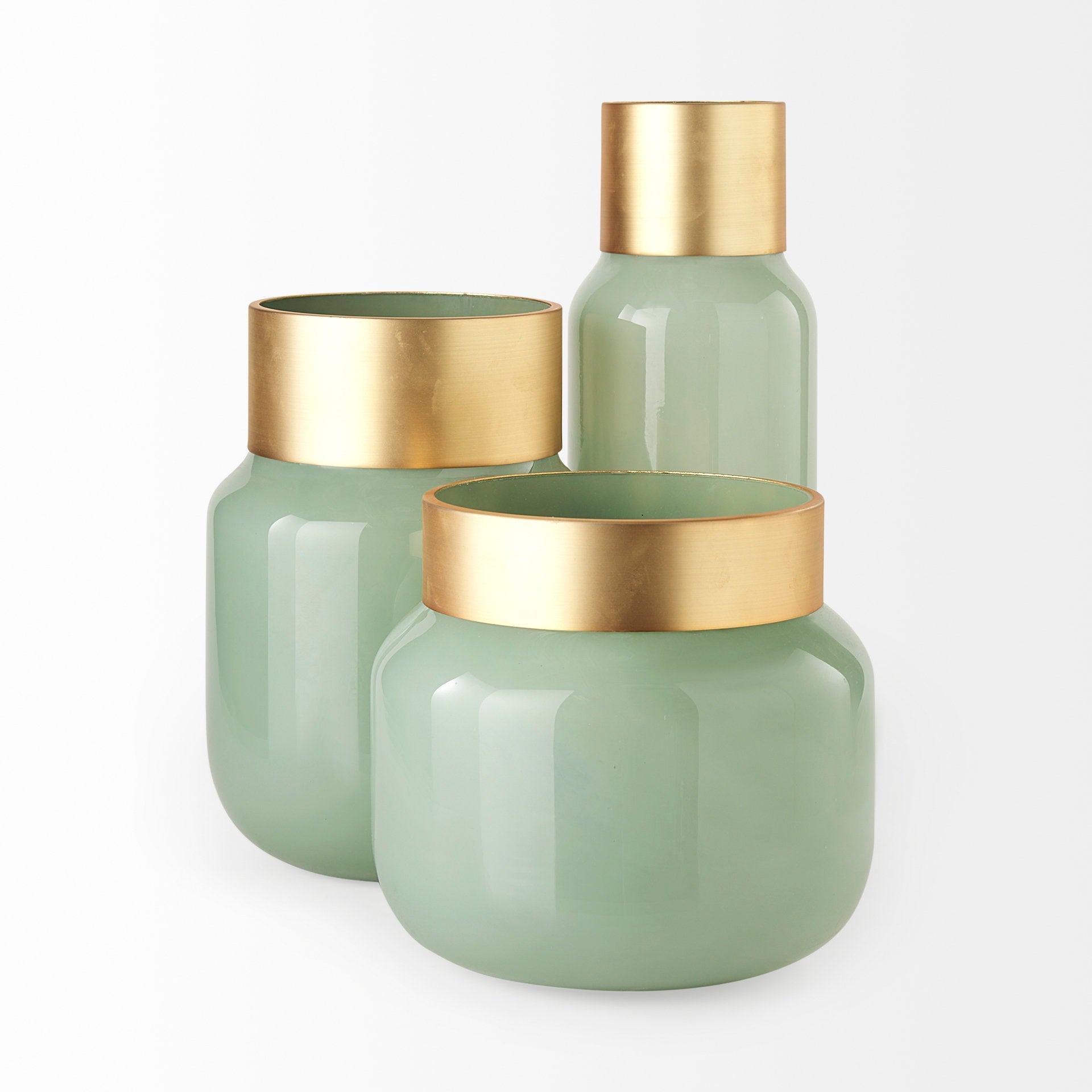 Mercana Minty 8.7" x 8.7" x 12.4" Glass Vase