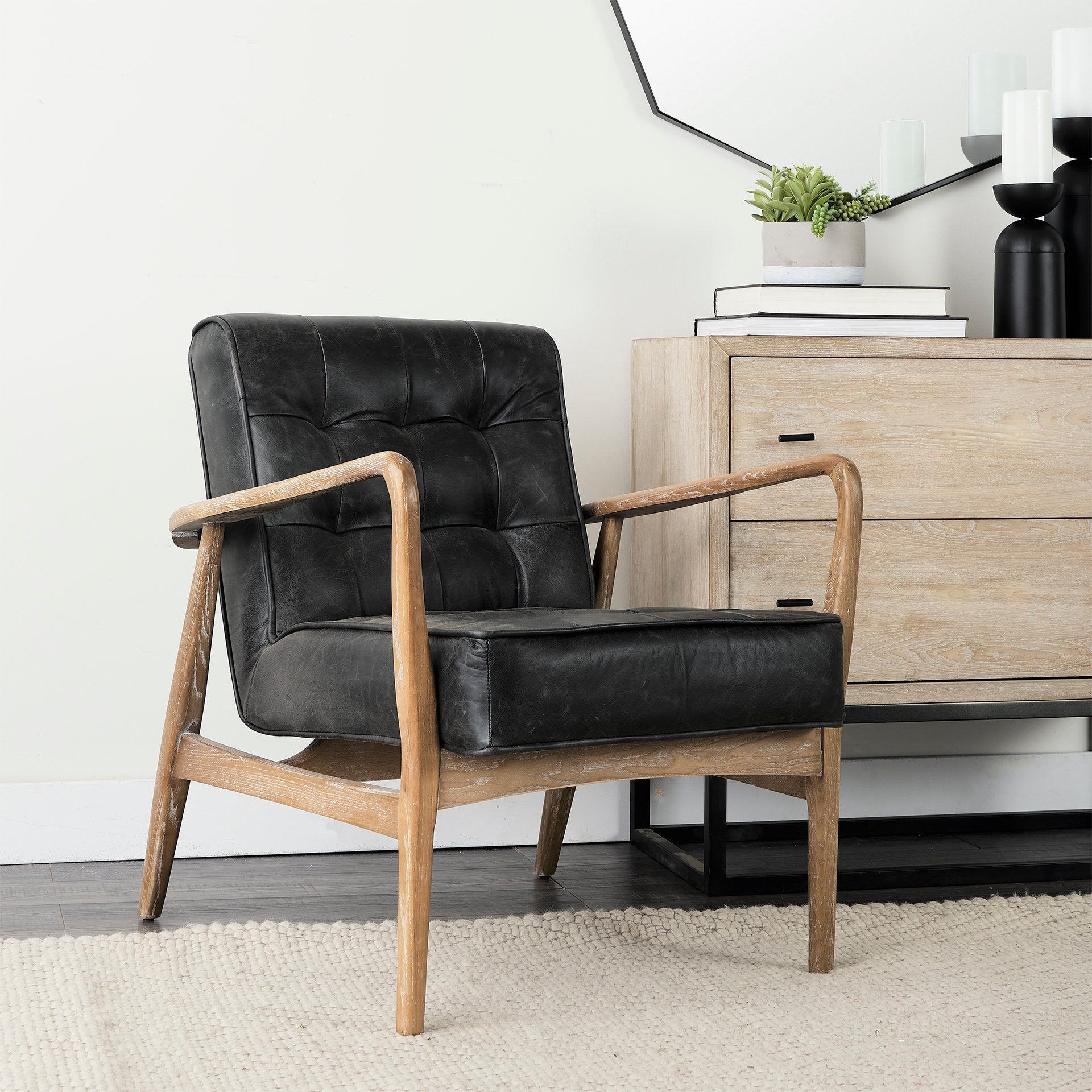 Mercana Phineas 26.5" x 28.3" x 31" Side Chair