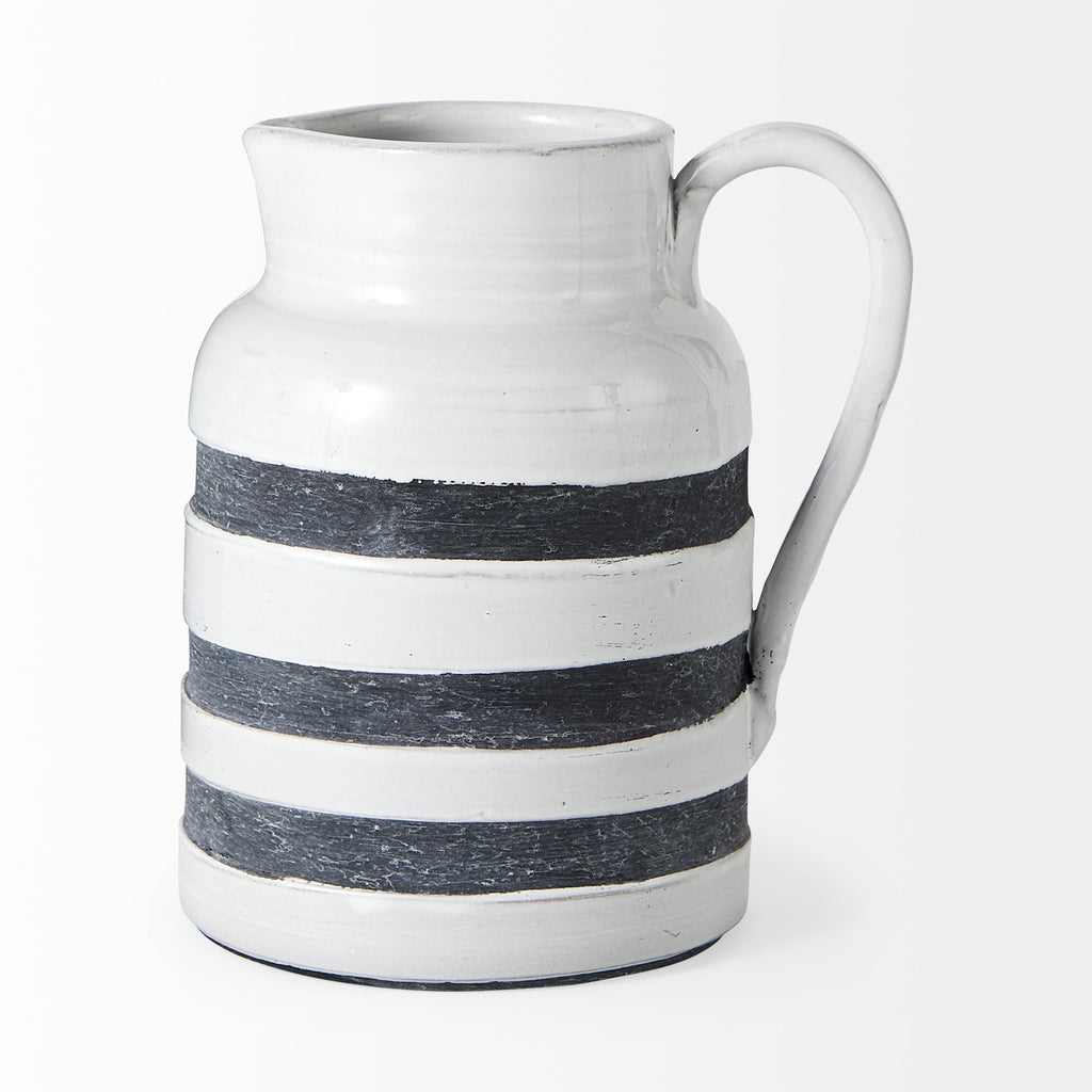 Mercana Harmon 6" x 7.9" x 9.1" Ceramic Jug Vase
