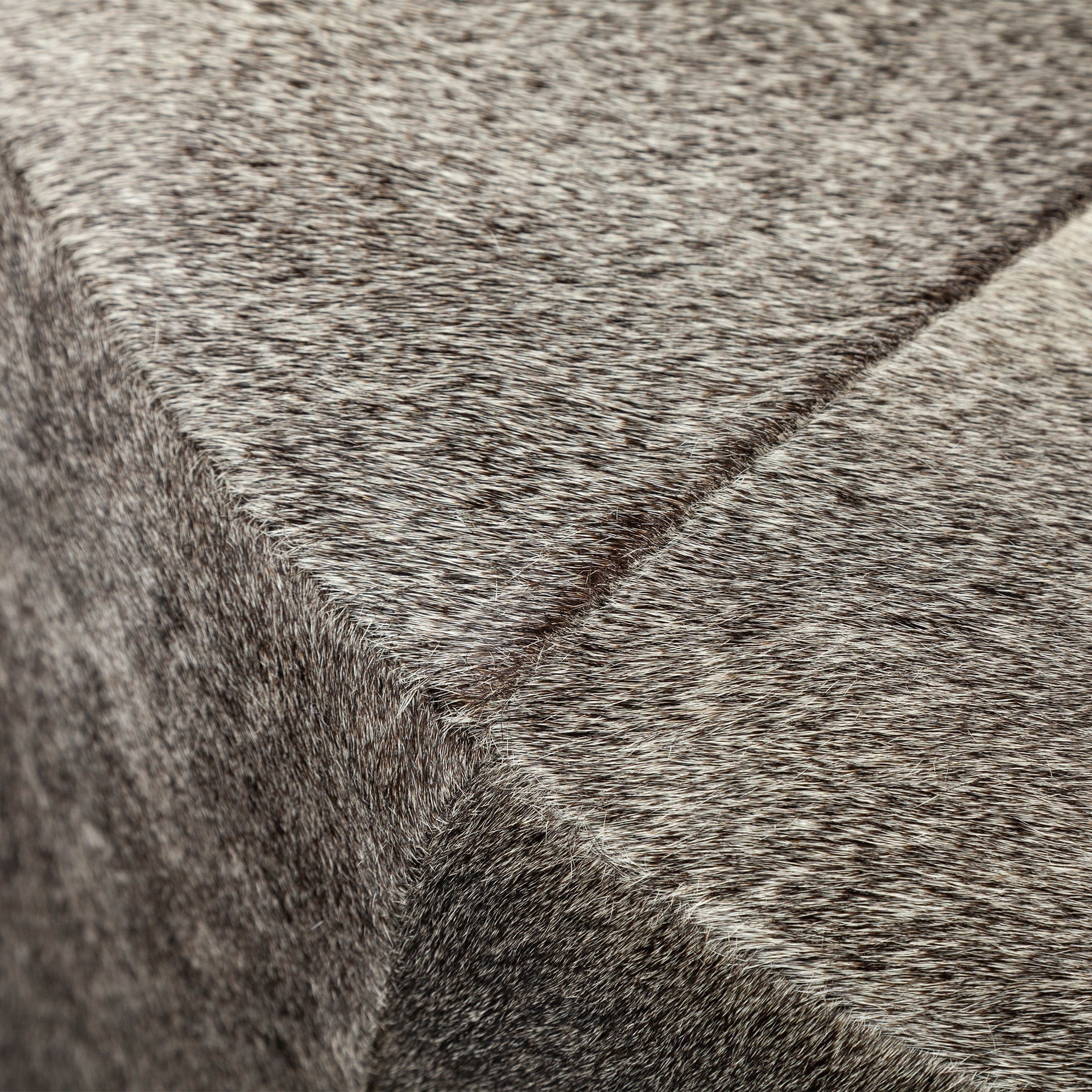 Mercana Zahavi 20" x 20" x 24" Leather Ottoman