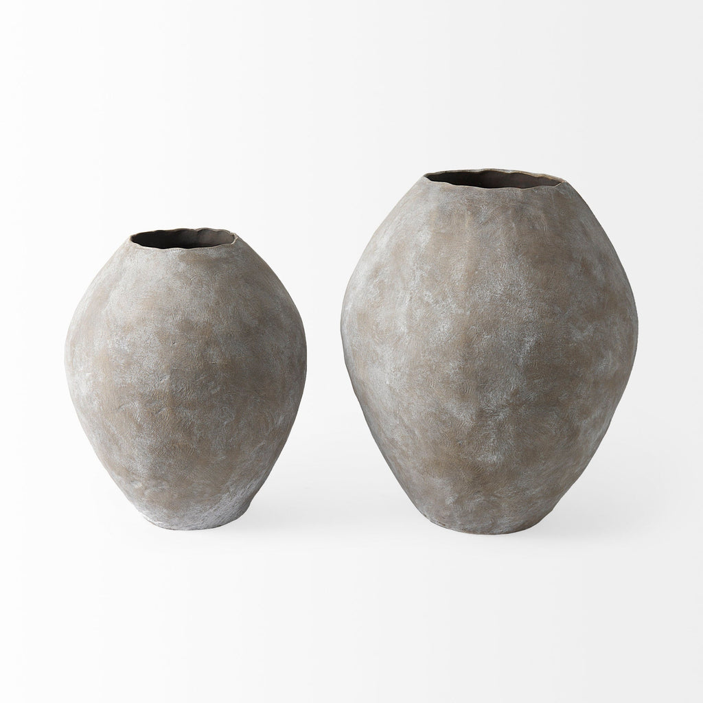 Mercana Gobi 19.7" x 19.7" x 23.4" Ceramic Floor Vase