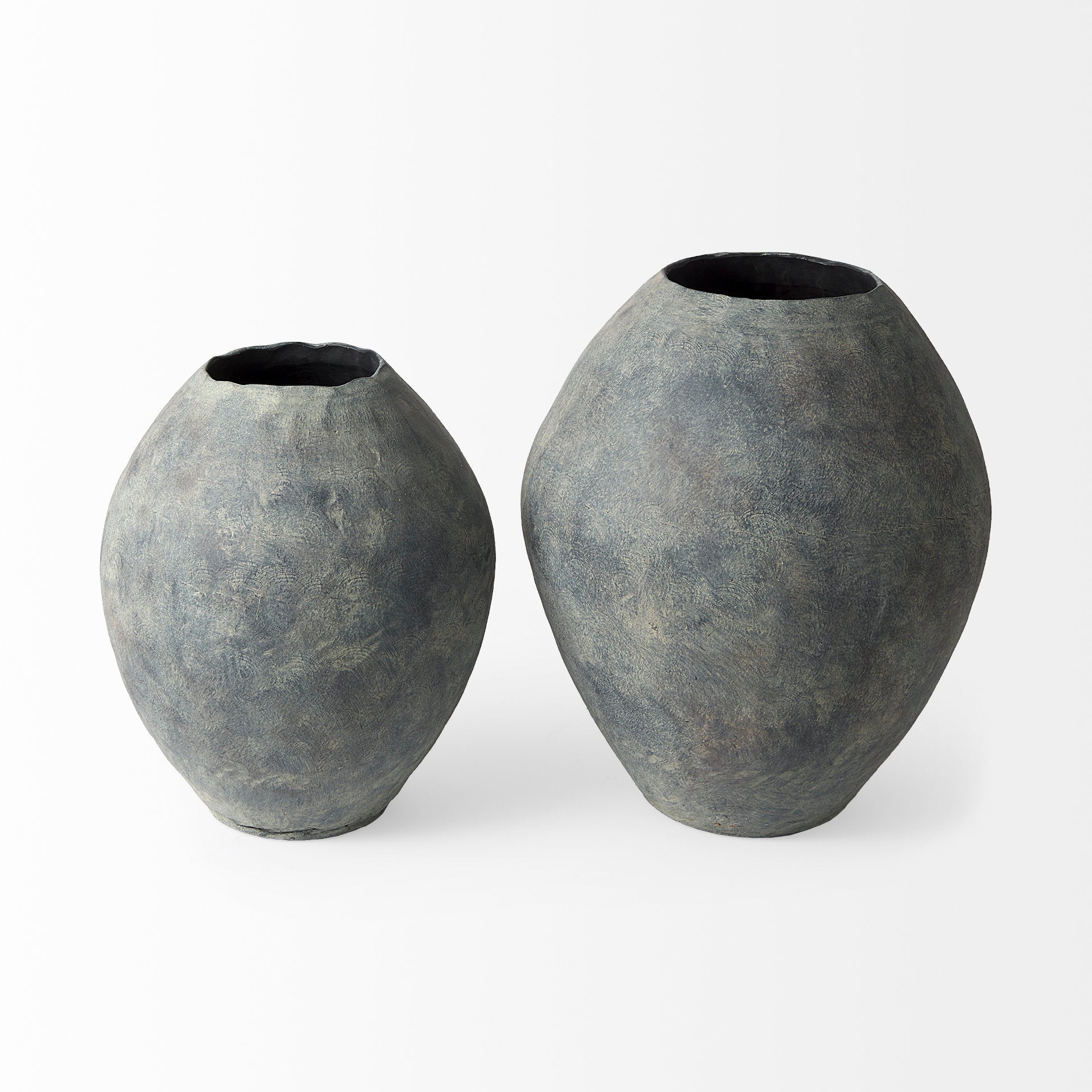 Mercana Gobi 16.1" x 16.1" x 19.7" Ceramic Floor Vase