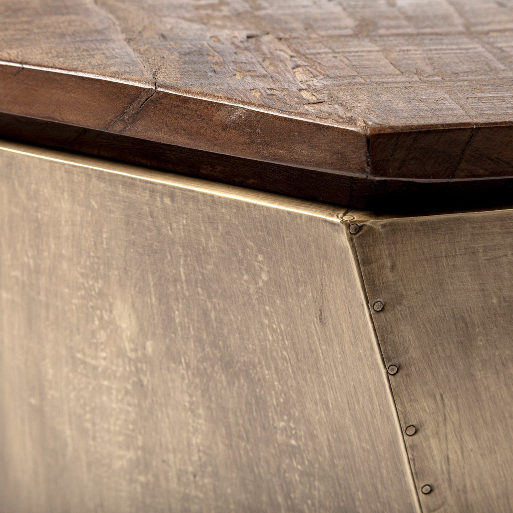 Mercana Esagono 19" x 19" x 21" Metal Side Table