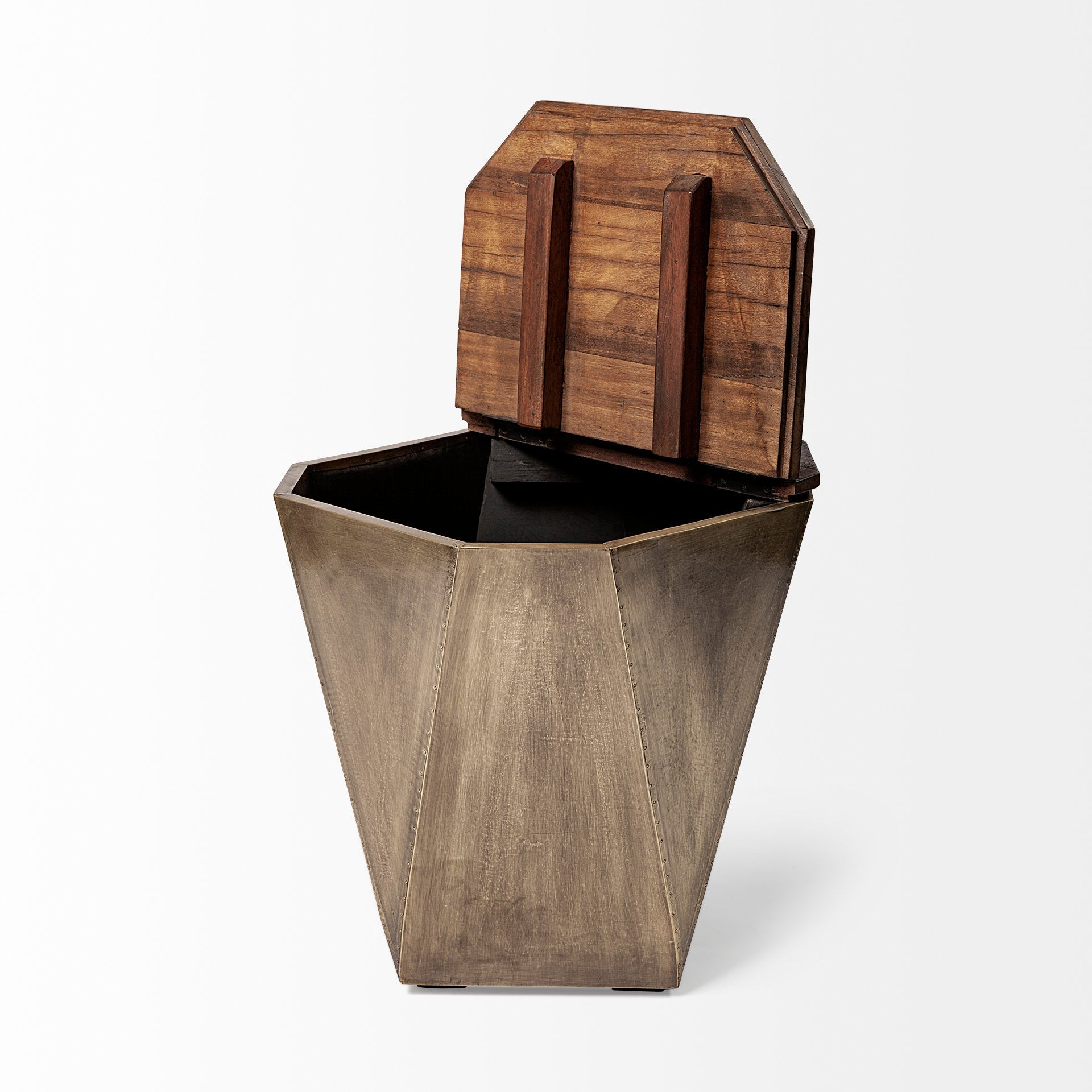 Mercana Esagono 19" x 19" x 21" Metal Side Table