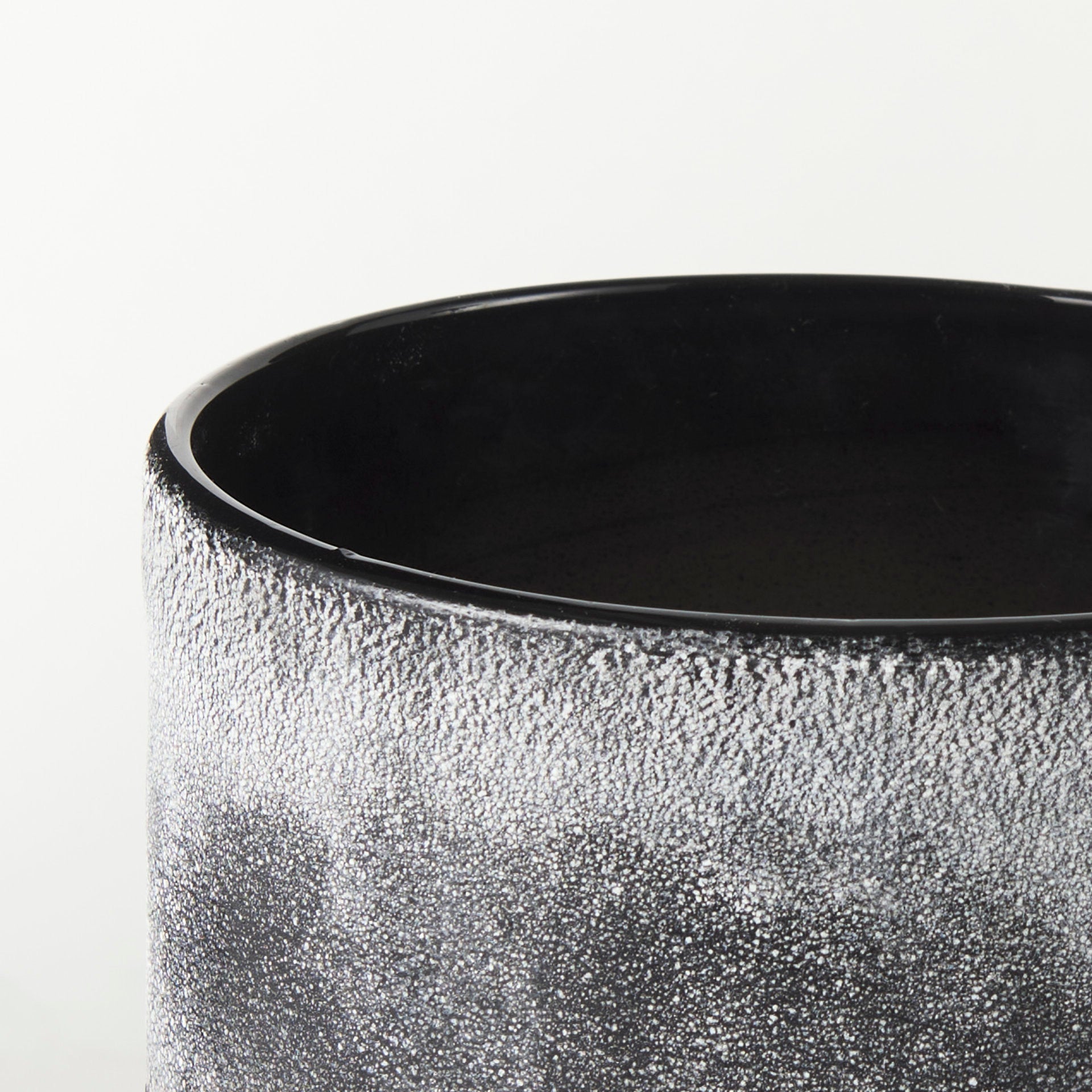 Mercana Squally 6" x 6" x 6.4" Ceramic Vase