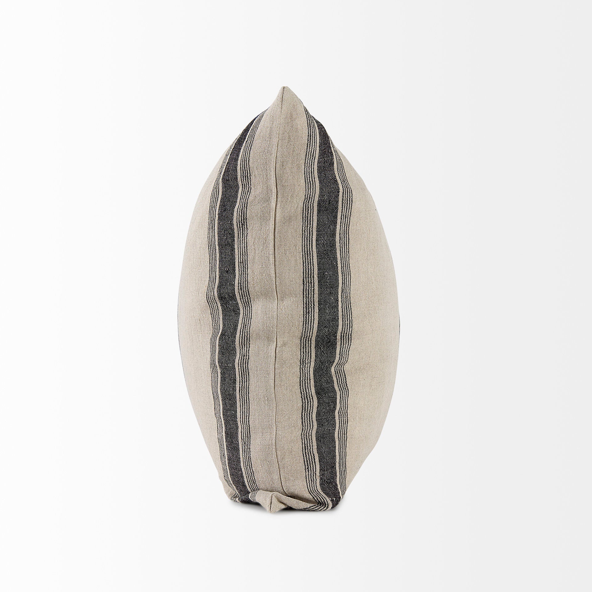 Mercana Hattie 20" x 20" x 0.2" Linen Pillow cover