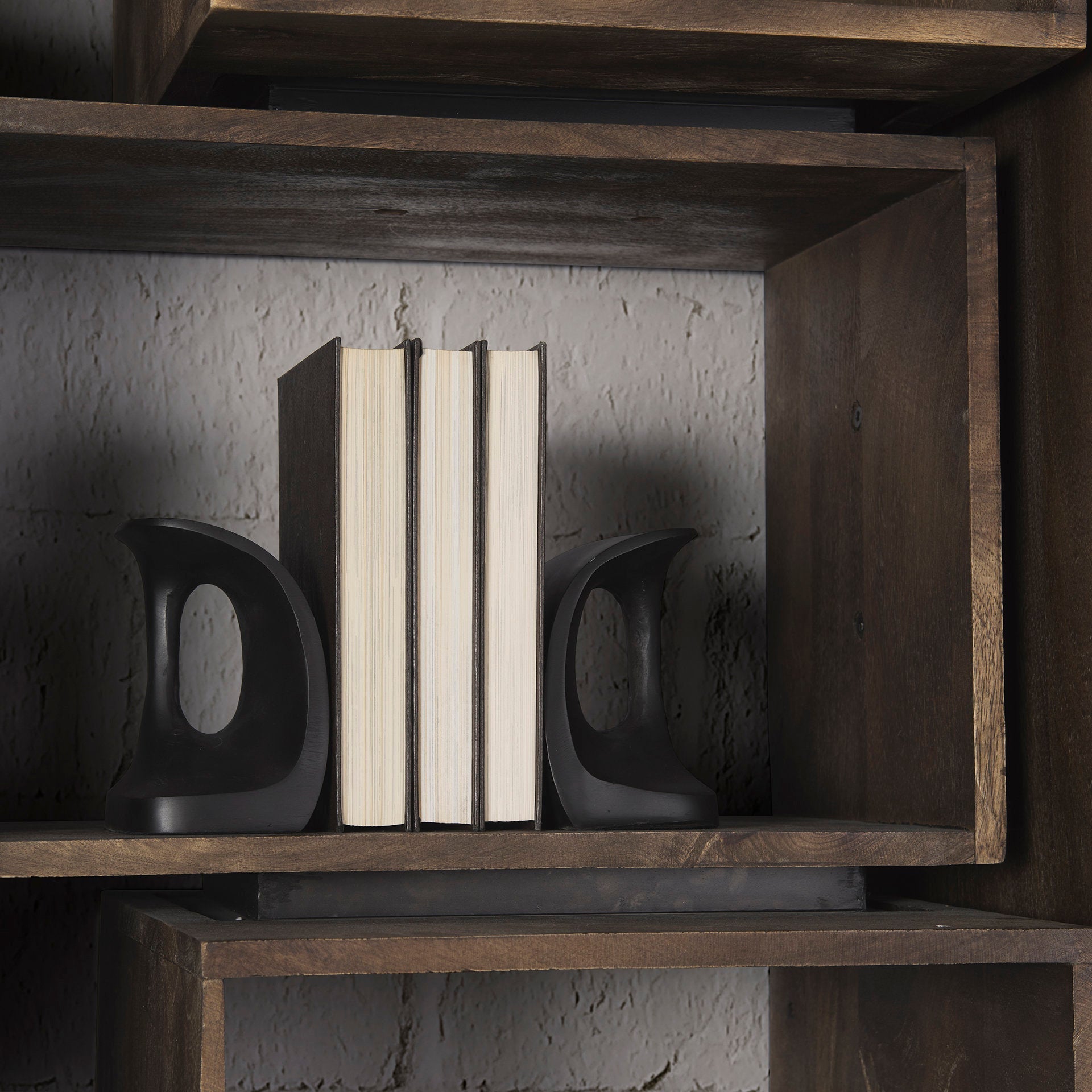 Mercana Last 7.5" x 5.5" x 6" Bookend