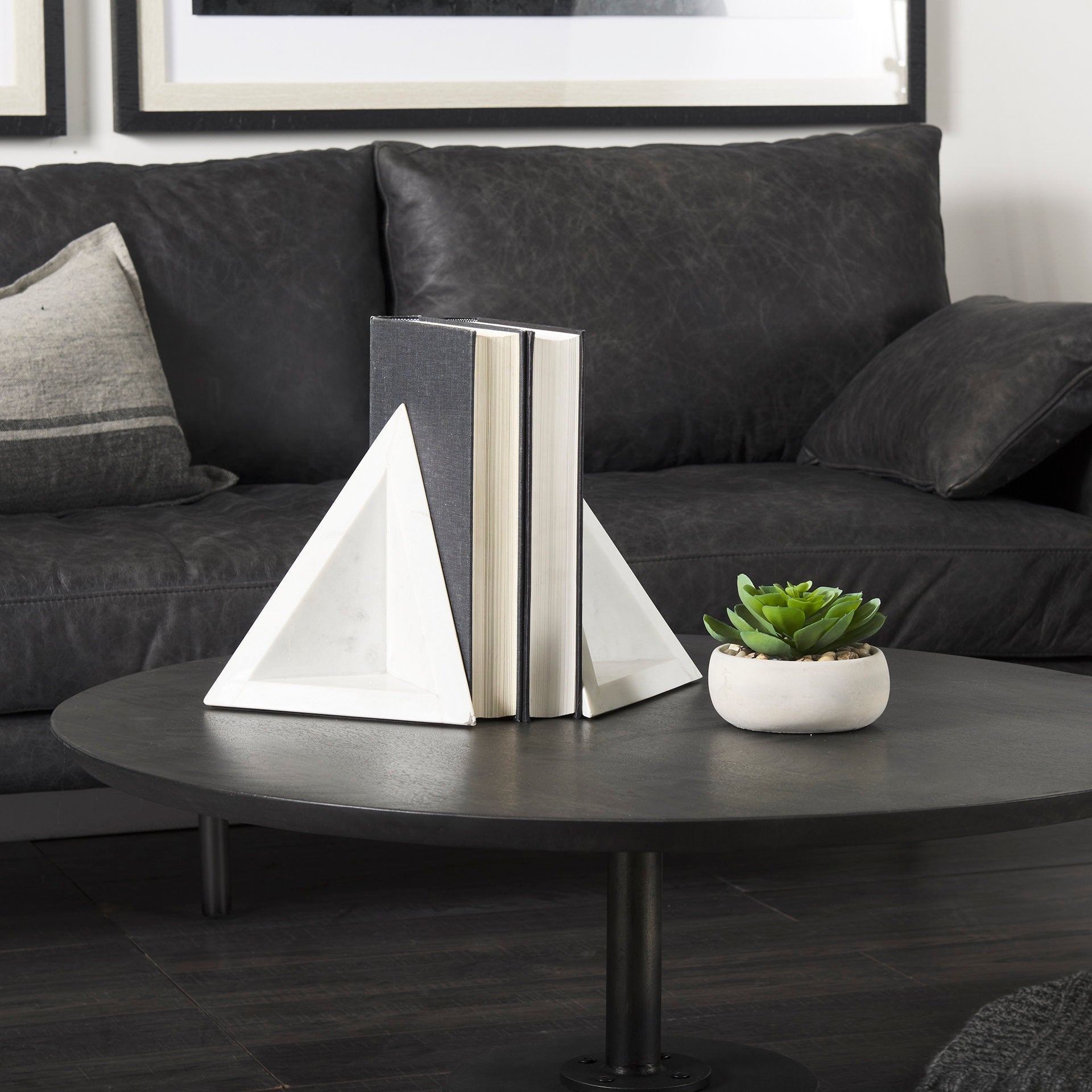 Mercana Sophia 8" x 6" x 7" Bookend