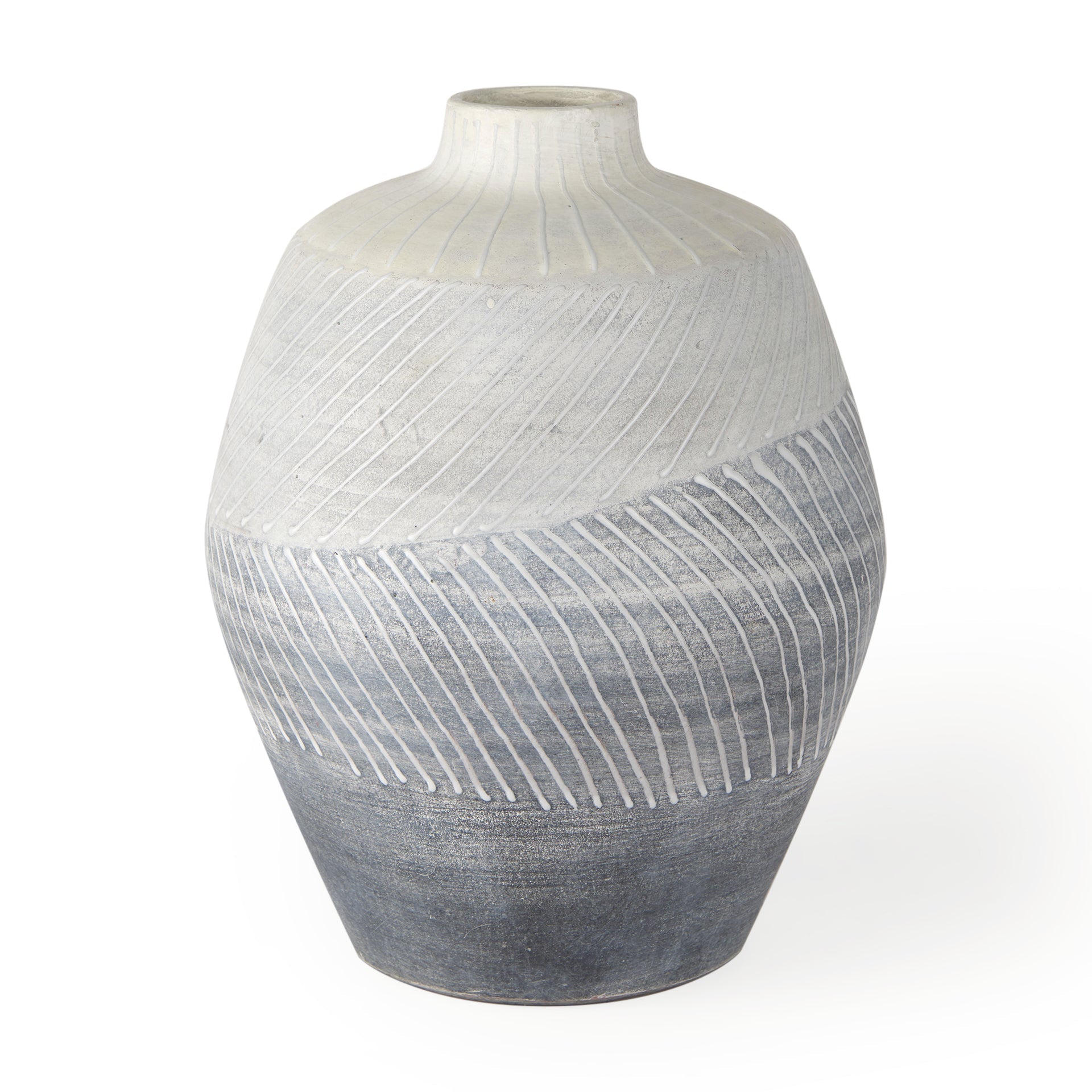 Mercana Blume 8.3" x 8.3" x 10.2" Ceramic Vase