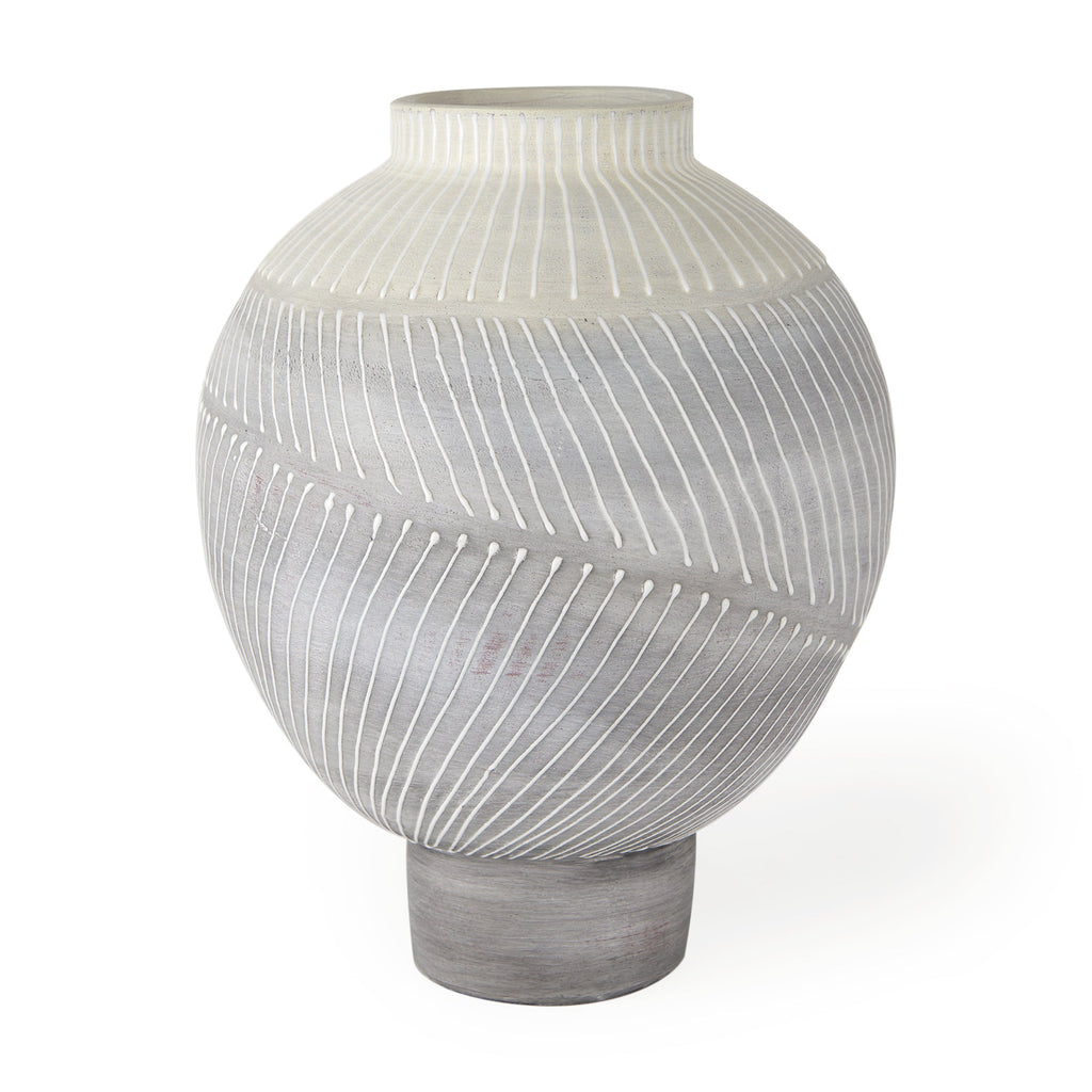 Mercana Blume 9.4" x 9.4" x 12.6" Ceramic Vase