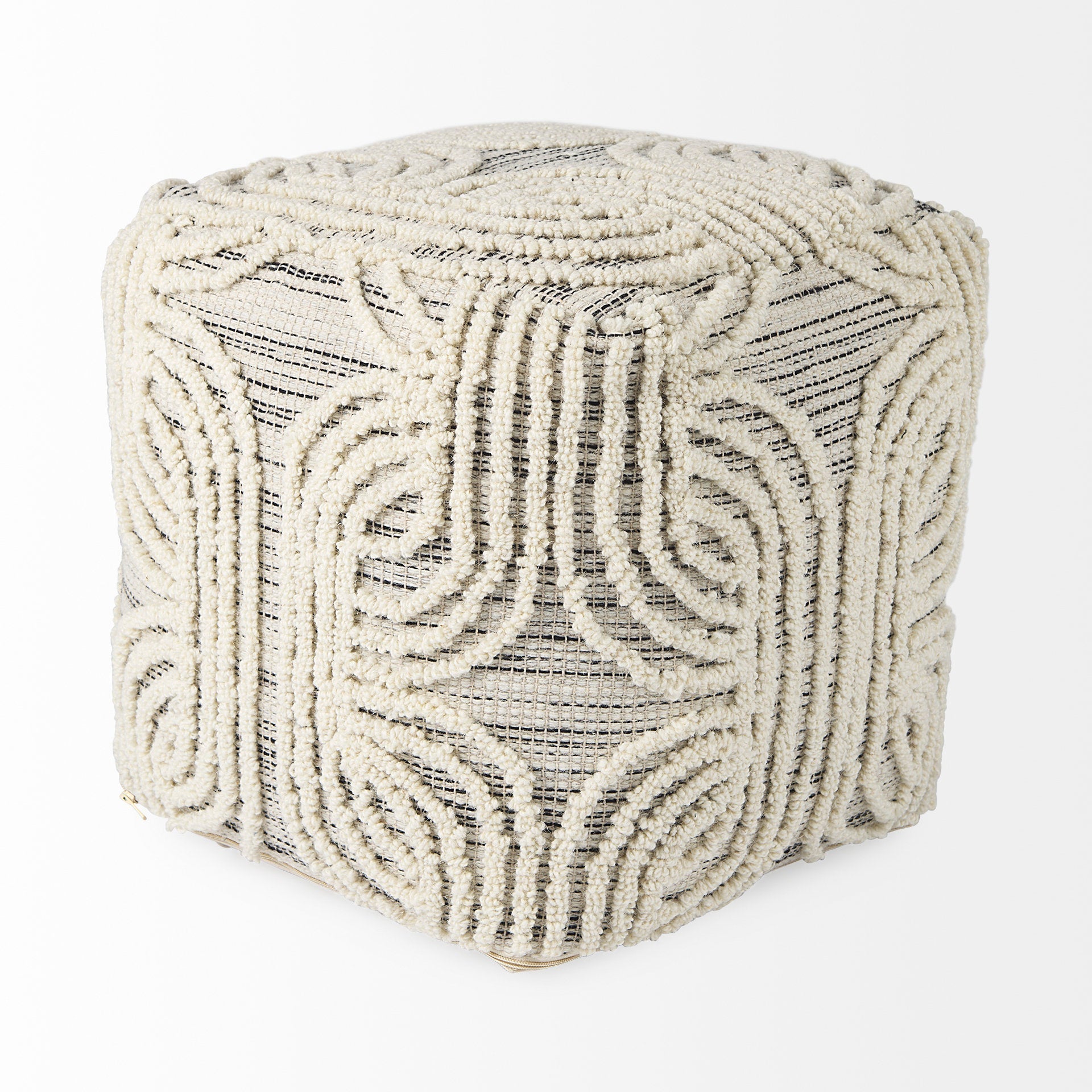 Mercana Amaya 16" x 16" x 16" Pouf