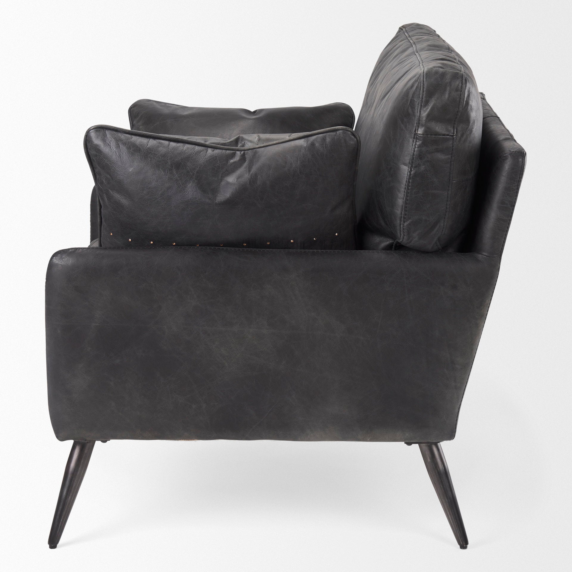 Mercana Cochrane 34.5" x 33" x 32.5" Leather Side Chair